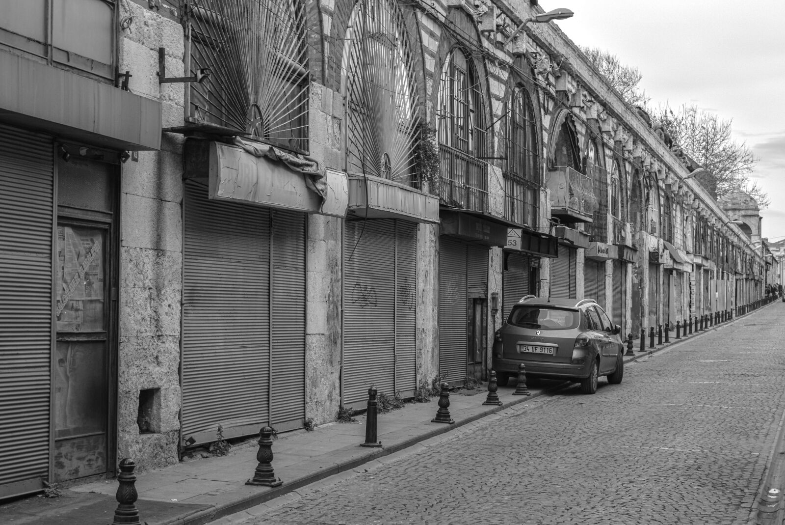 Nikon D5300 sample photo. Street, car, buildings photography