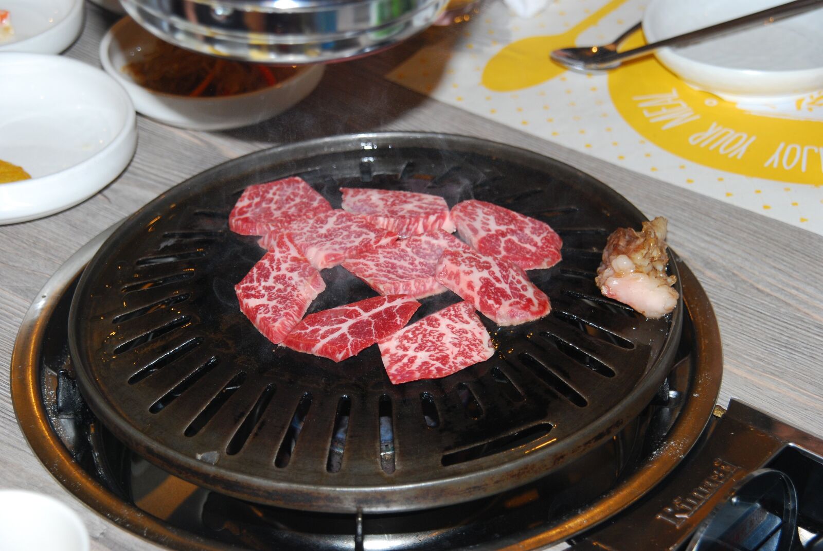 Nikon D80 sample photo. Raw meat, grilled, marbling photography