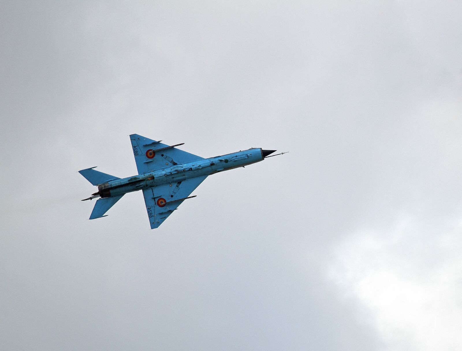 Canon EF-S 55-250mm F4-5.6 IS STM sample photo. Mig 21, plane, military jet photography