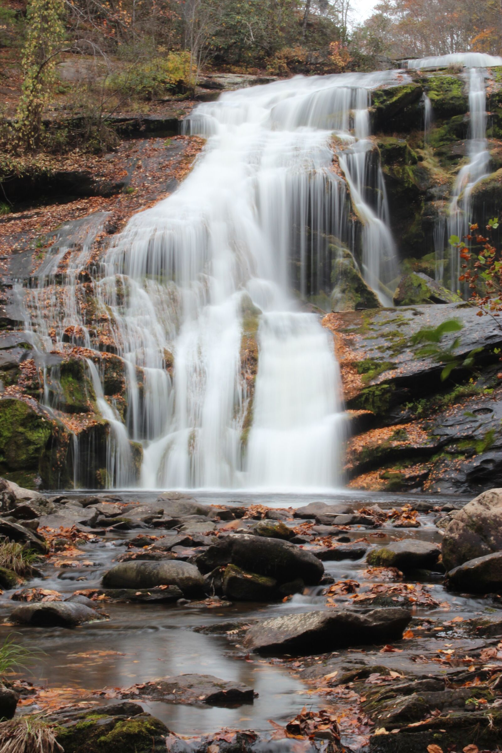 Canon EOS 600D (Rebel EOS T3i / EOS Kiss X5) sample photo. Waterfall, bald river falls photography