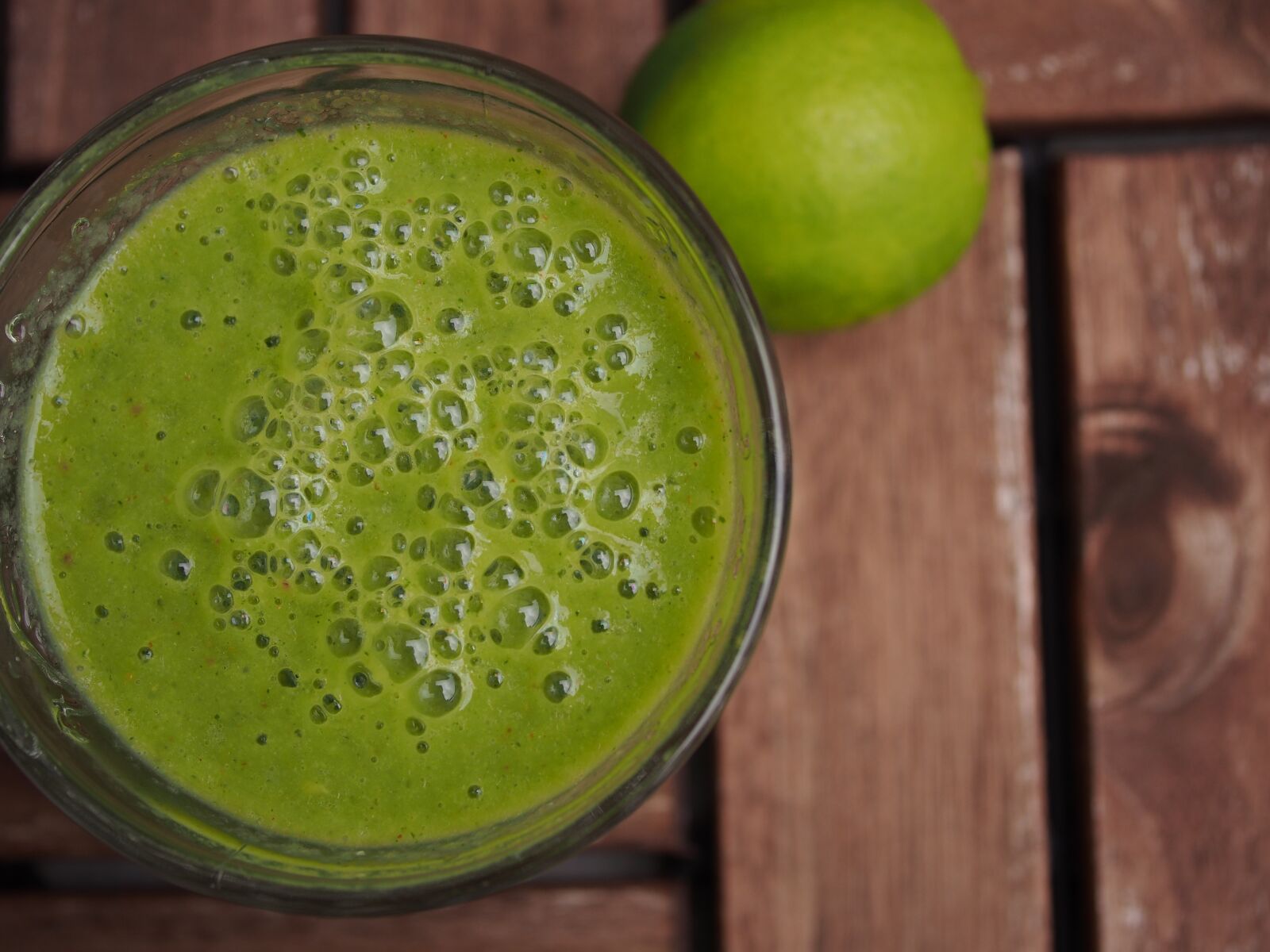 Olympus PEN E-PM2 sample photo. Green smoothie, healthy, fresh photography