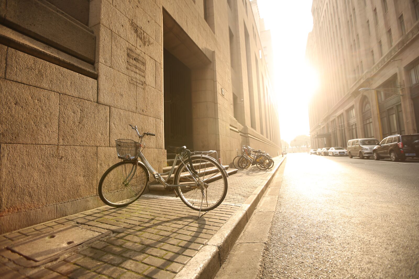 Canon EF 16-35mm F2.8L II USM sample photo. Bike, sunrise, outdoor photography