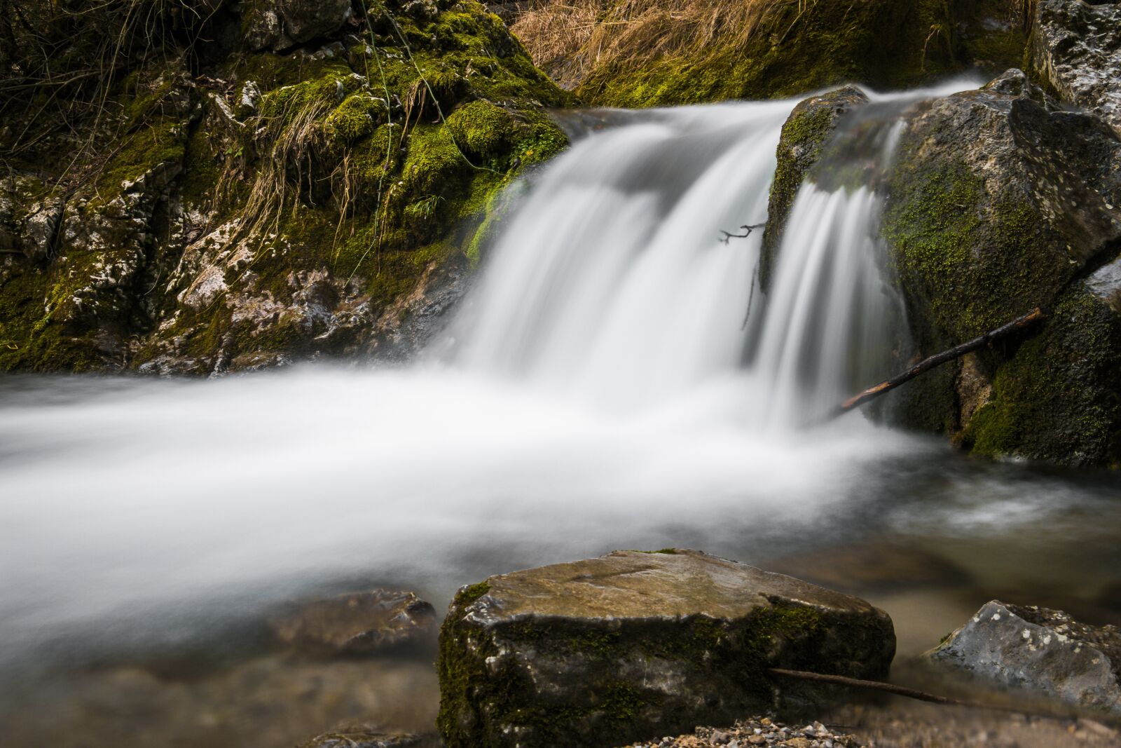 Canon EOS 70D sample photo. Water, bach, river photography