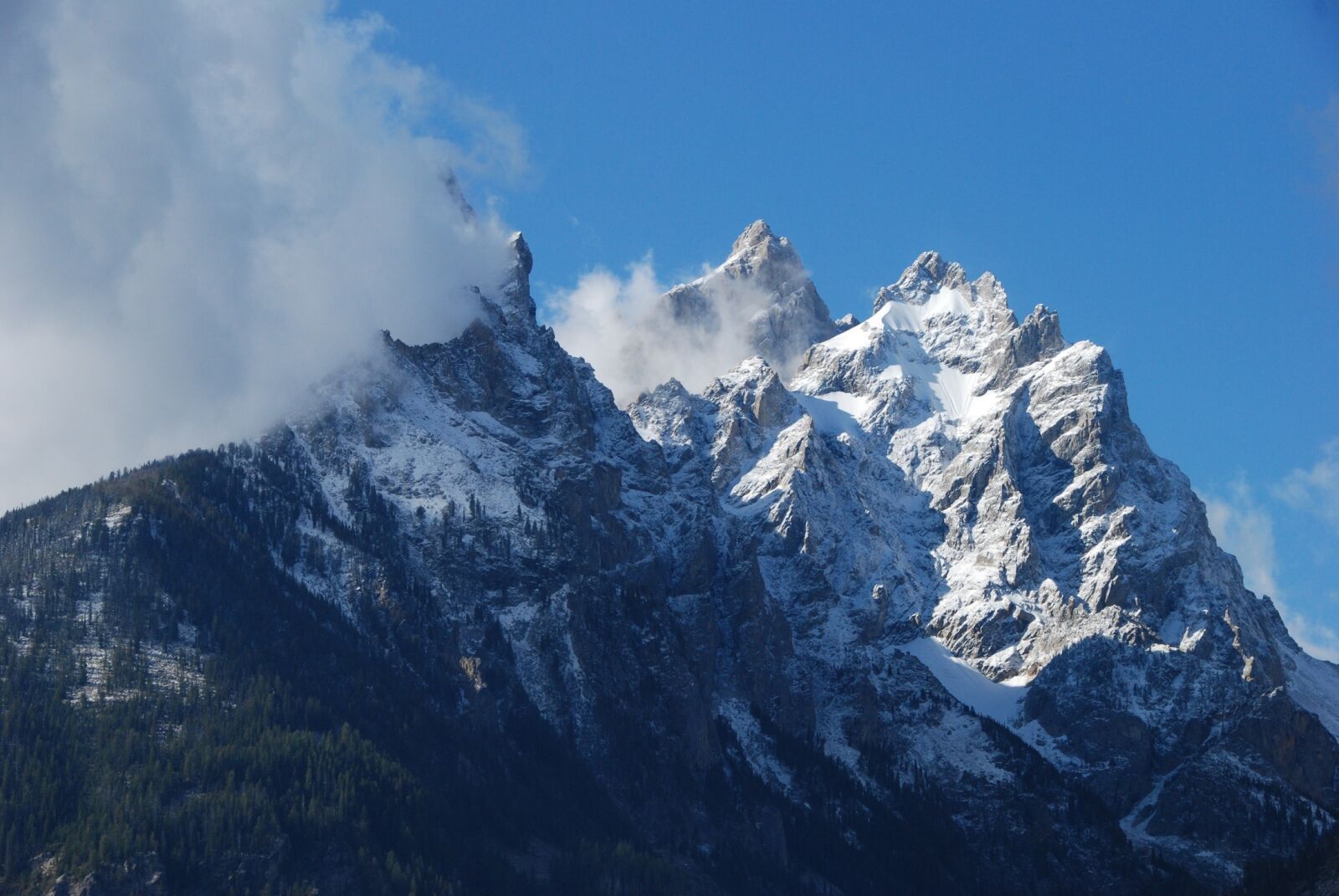 Nikon D80 sample photo. Mountains, range, scenic photography