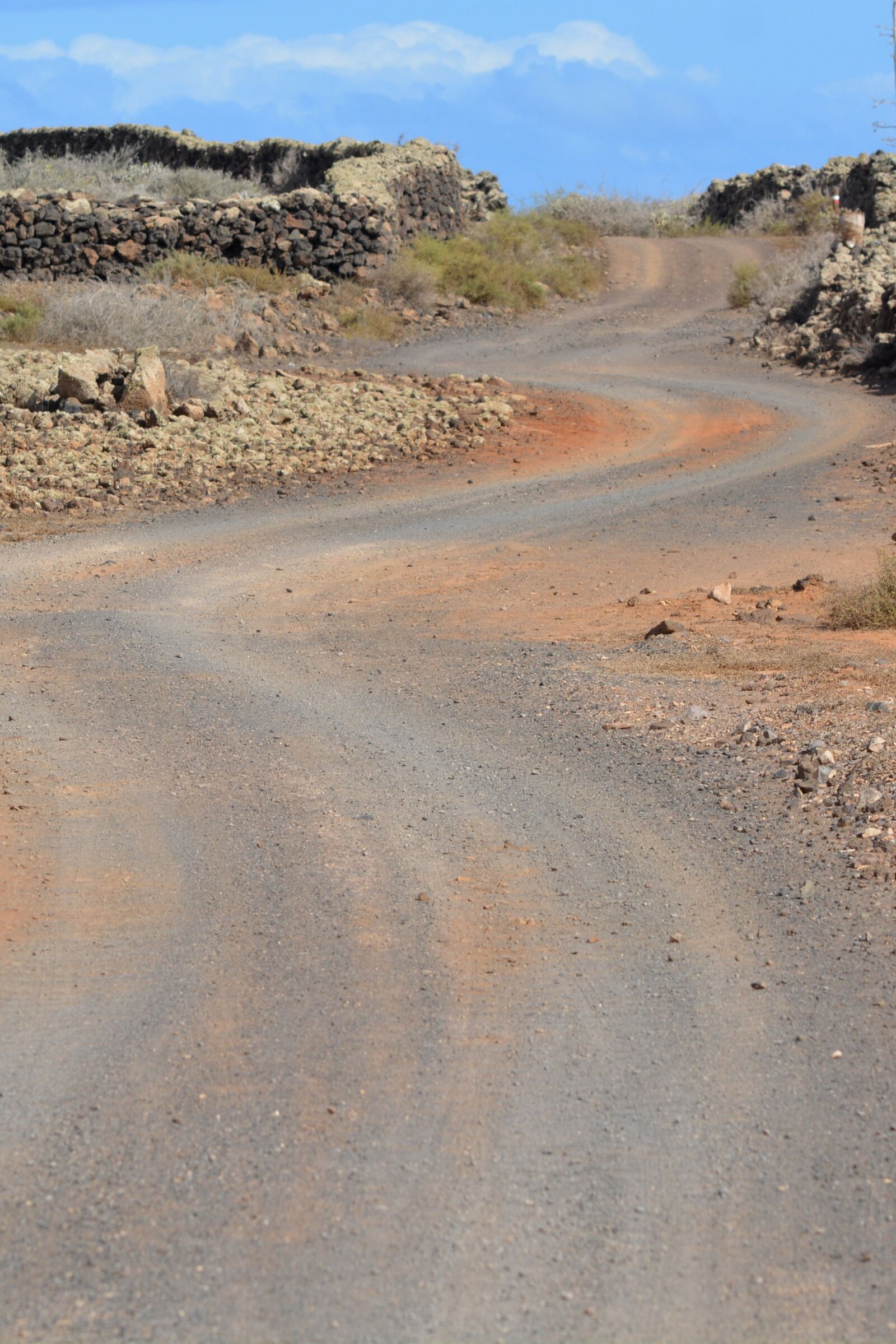 Nikon D5200 sample photo. Road, landscape, bends photography