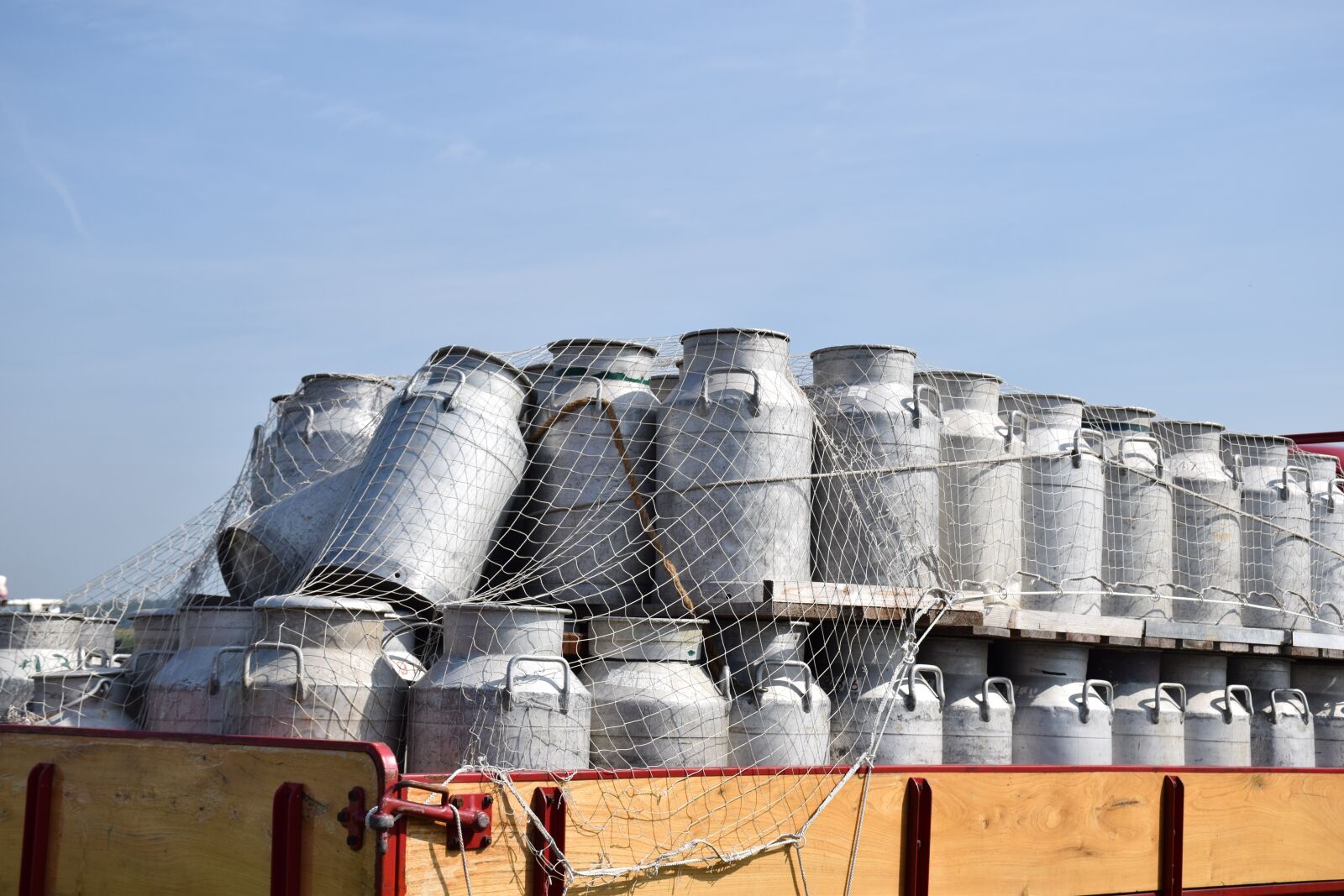 Nikon D5300 sample photo. Milk churn, melkauto, historical photography