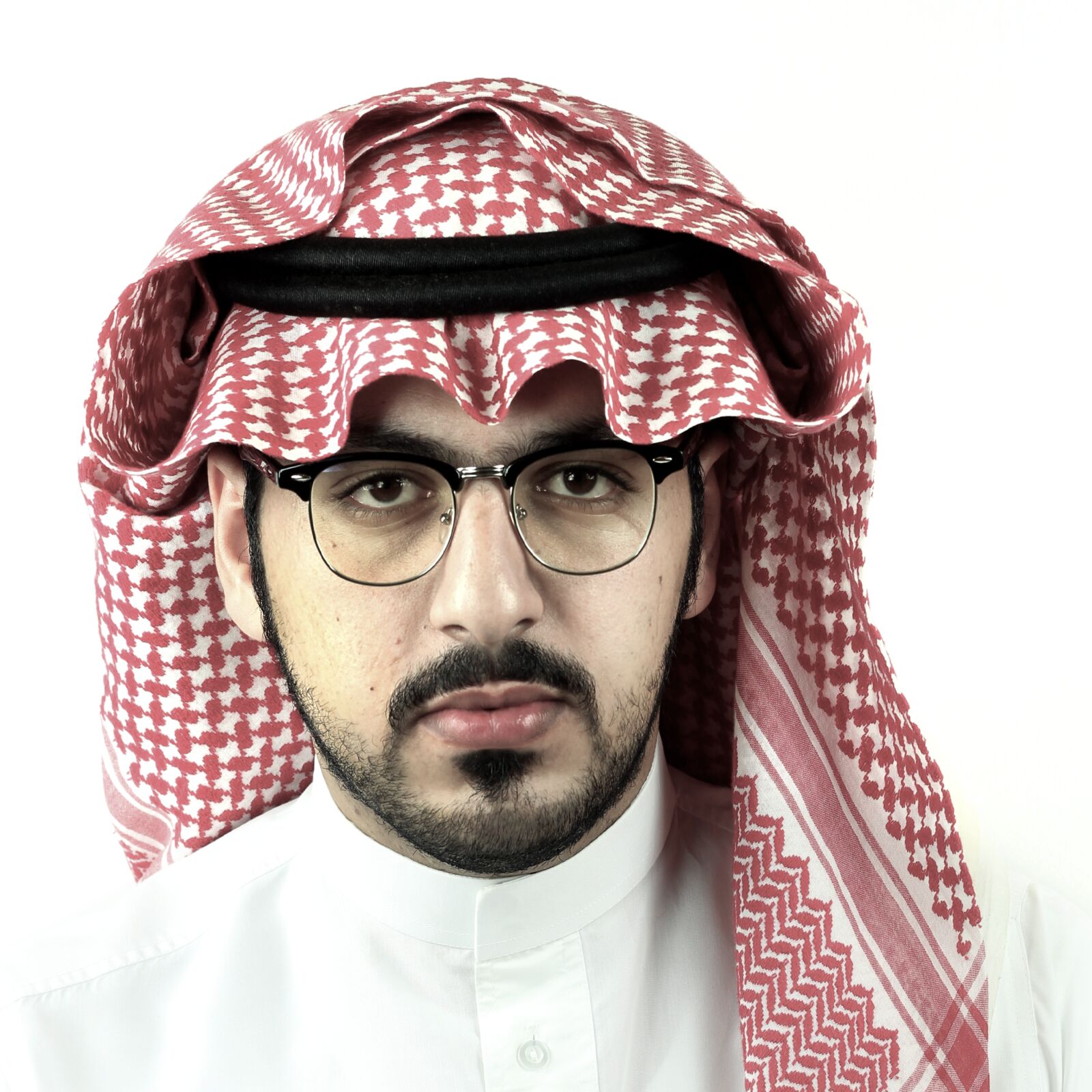 Canon EOS 600D (Rebel EOS T3i / EOS Kiss X5) + Canon EF 50mm F1.8 II sample photo. Arabian, portrait, saudi photography
