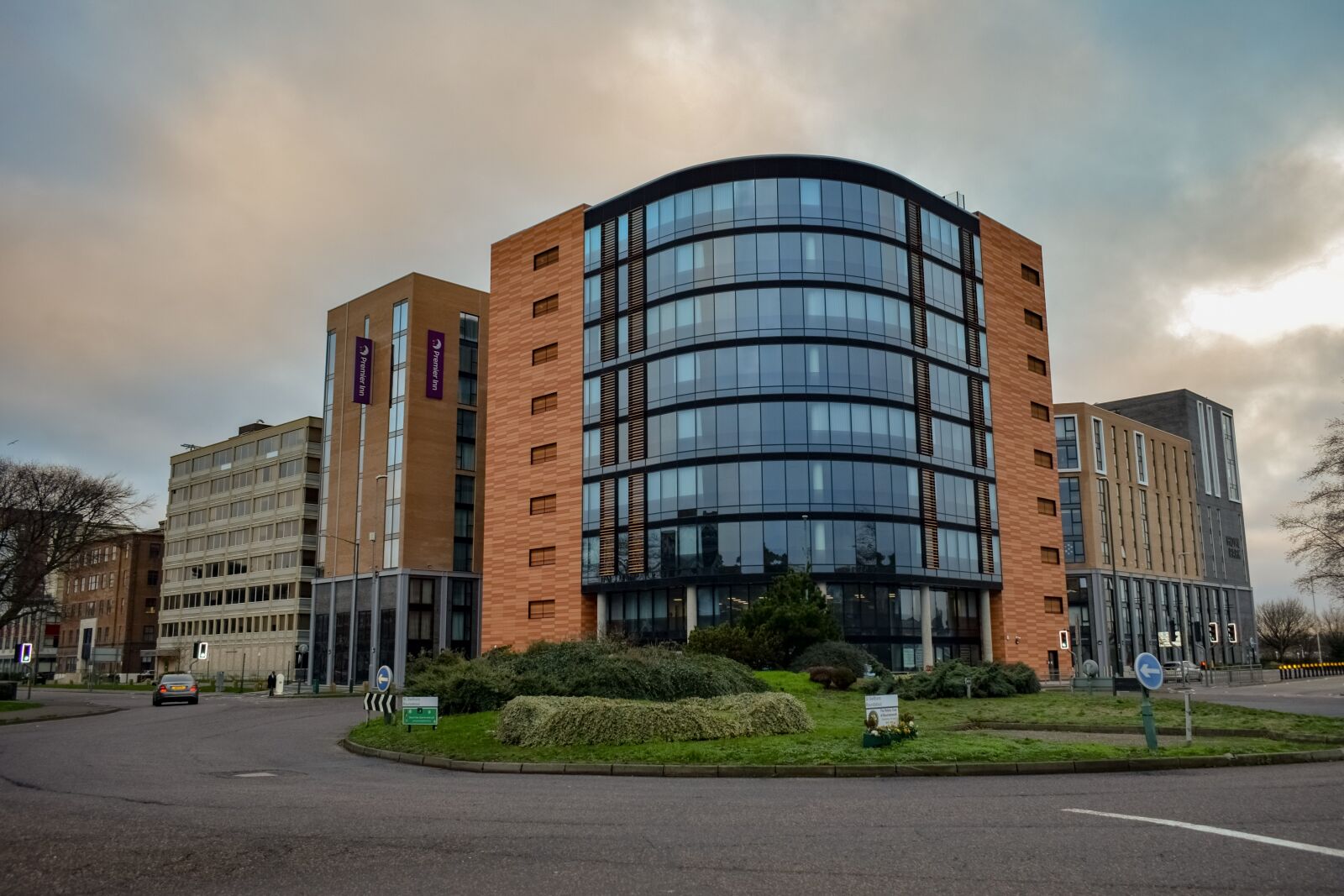 Nikon D3300 sample photo. Buildings, modern, architecture photography