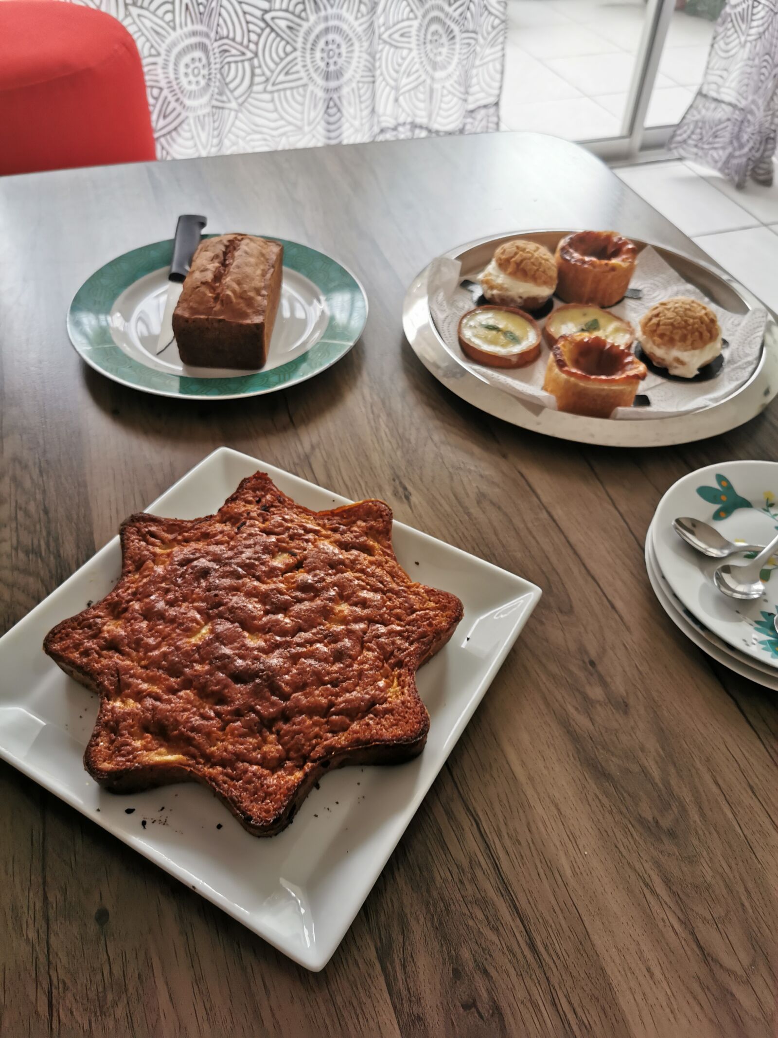 HUAWEI P30 Pro sample photo. Tea time, cake, french photography
