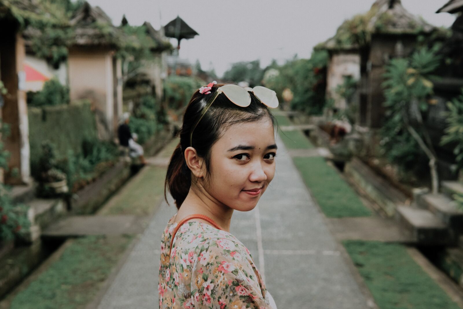 30mm F1.4 DC DN | Contemporary 016 sample photo. Beautiful, women, bali photography