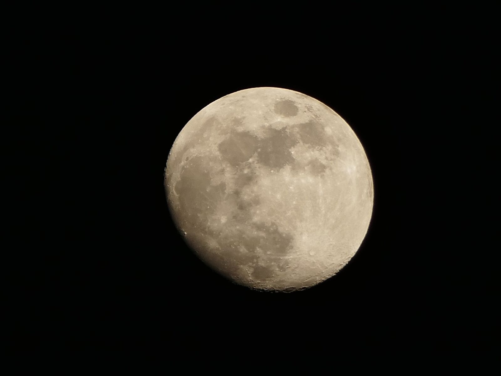 Panasonic Lumix DMC-FZ1000 sample photo. Moon, night, space photography