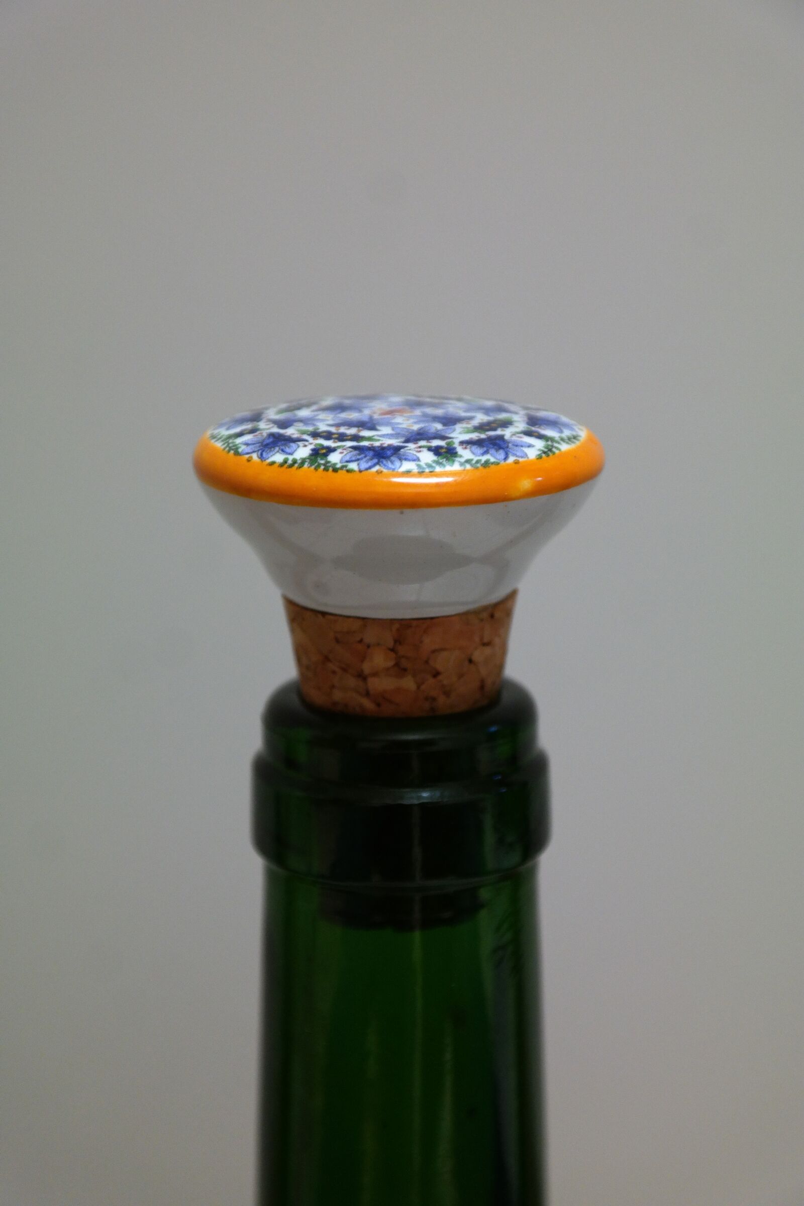 Samsung NX300 sample photo. Cork, bottle closure, bottle photography