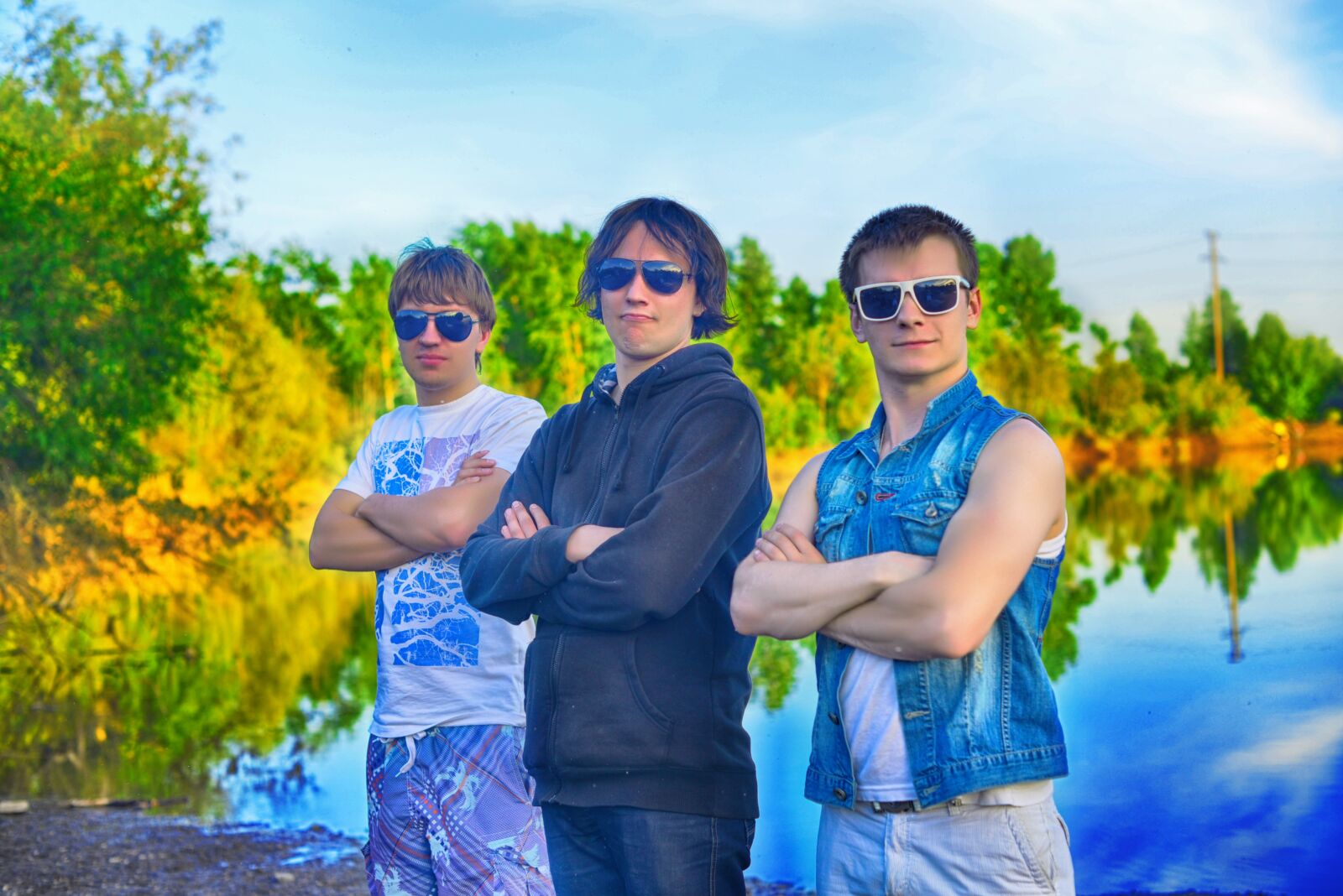 Nikon D800 sample photo. Three guys, in glasses photography