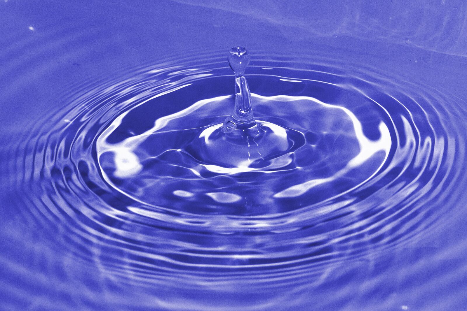 Nikon D3300 sample photo. Drop of water, blue photography