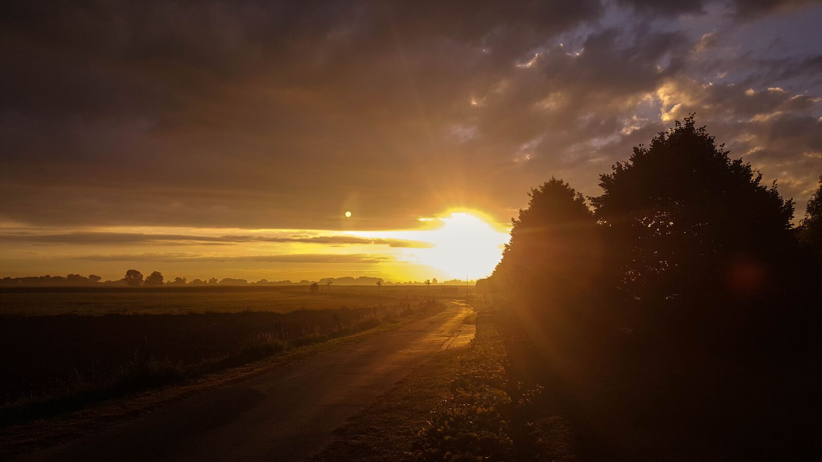 Samsung Galaxy S6 sample photo. Morning, sun, away photography