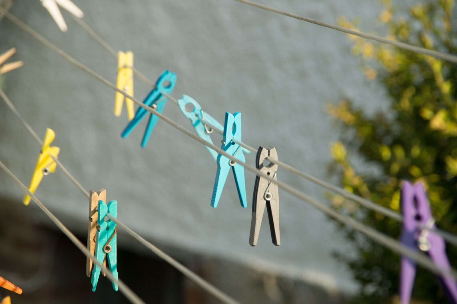 Sony SLT-A57 sample photo. Clothes peg, clothes line photography