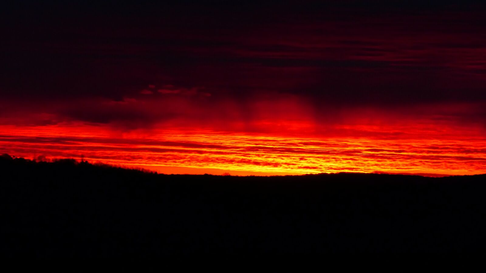 Panasonic Lumix DMC-FZ200 sample photo. Sunset, twilight, dawn photography