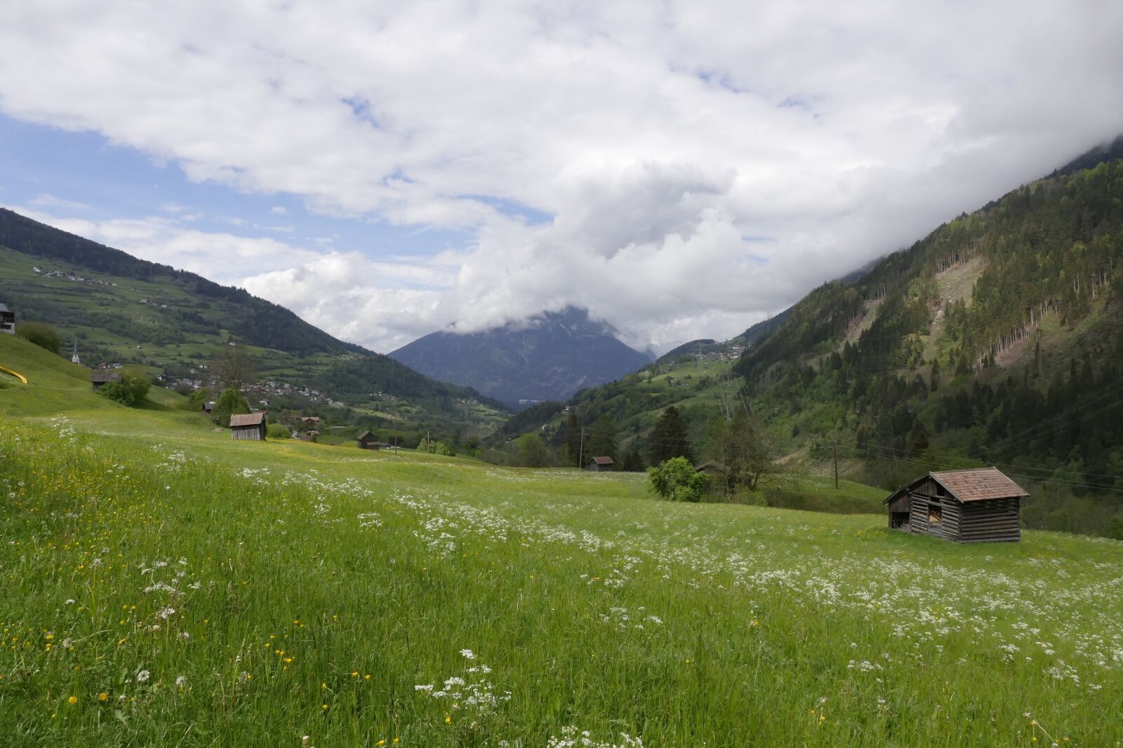 Panasonic Lumix DMC-FZ1000 sample photo. Landscape, nature, mountain photography