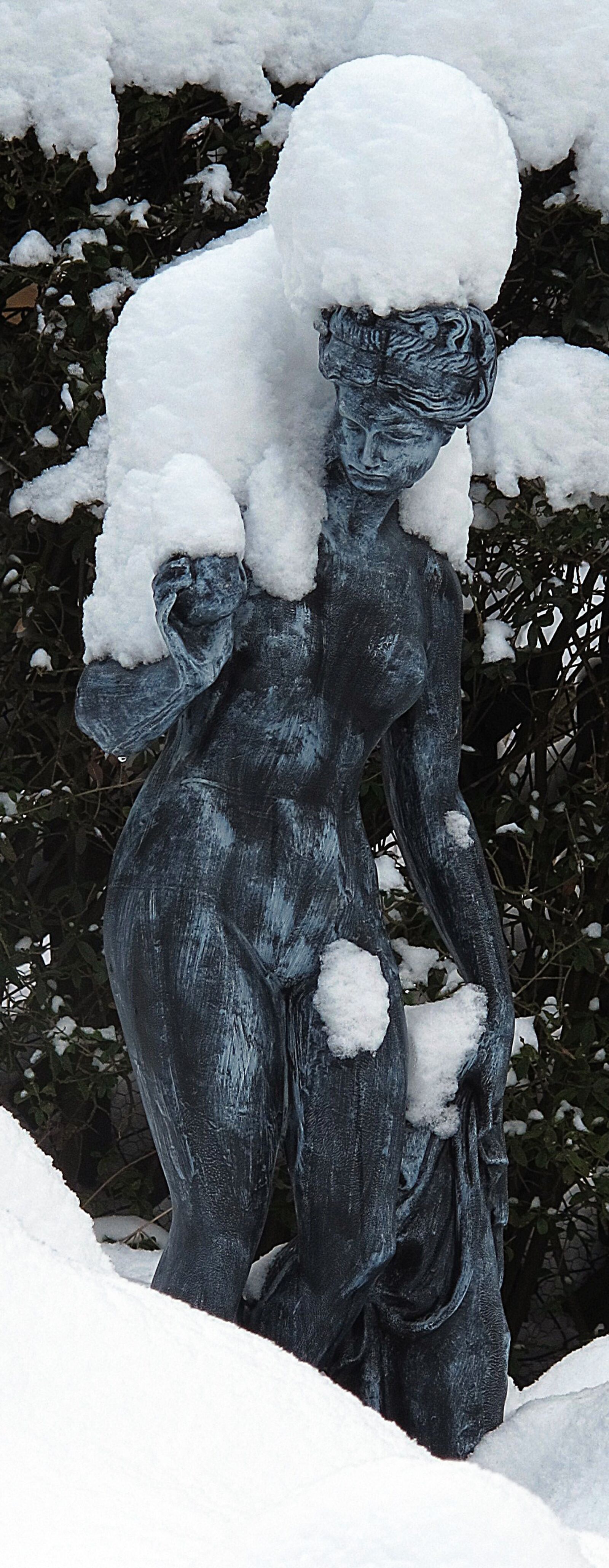 Canon PowerShot G12 sample photo. Sculpture, winter, snow photography