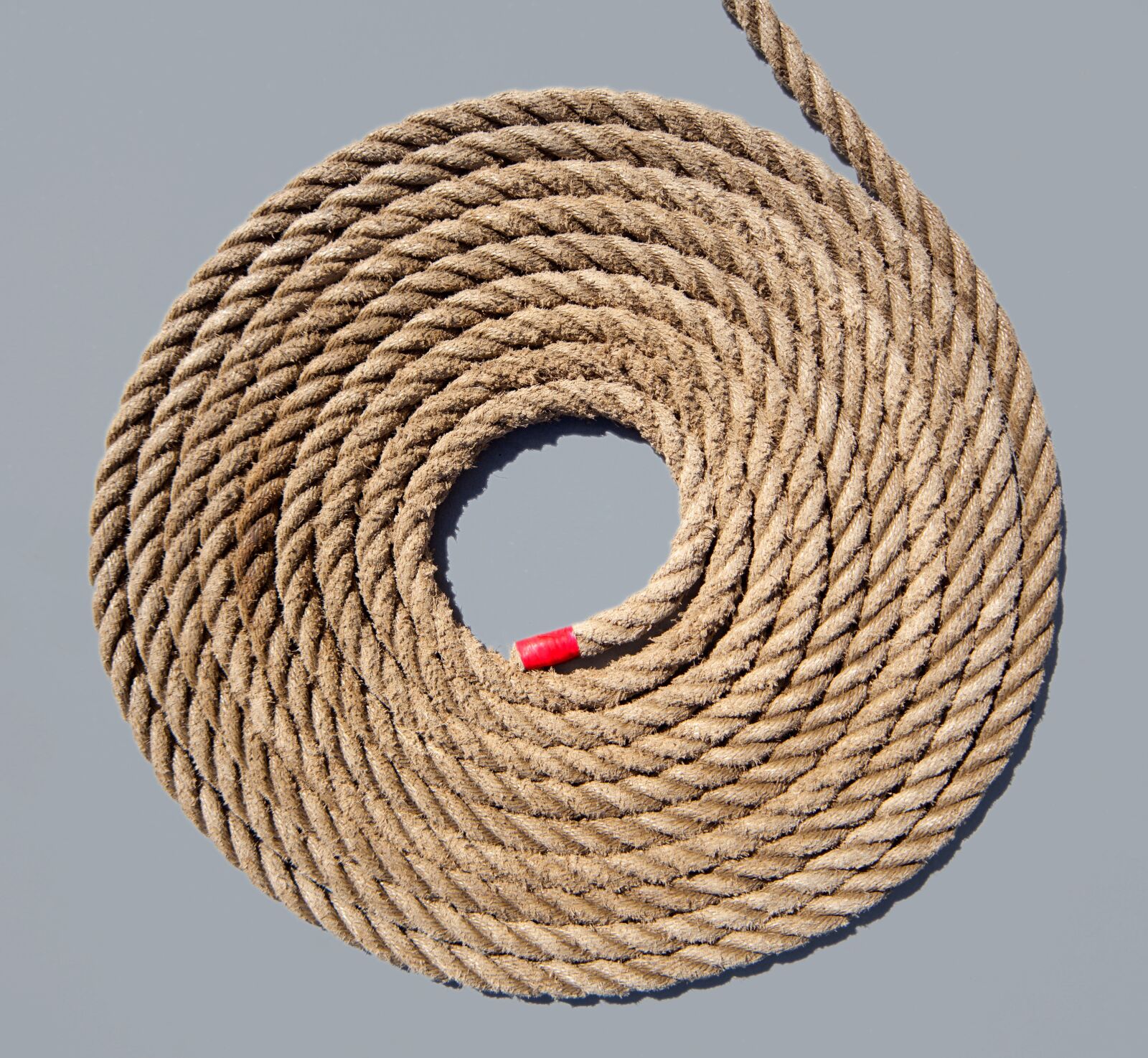 Canon EOS 5D Mark II sample photo. Rope, rolled, boat photography