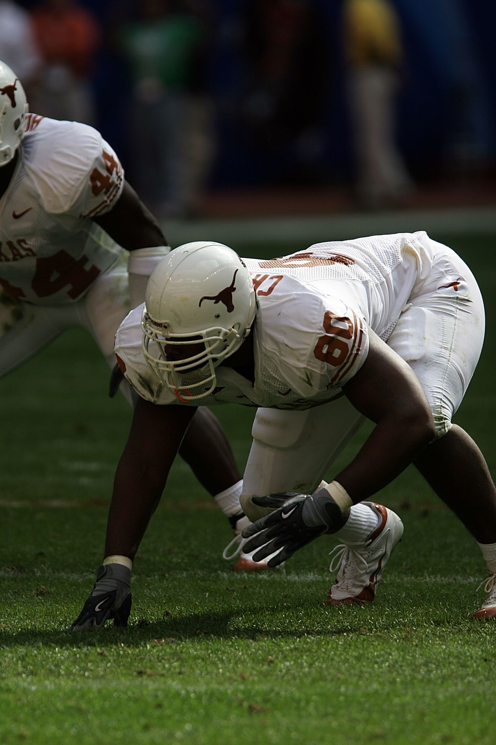 Canon EOS 20D sample photo. American football, defensive tackle photography
