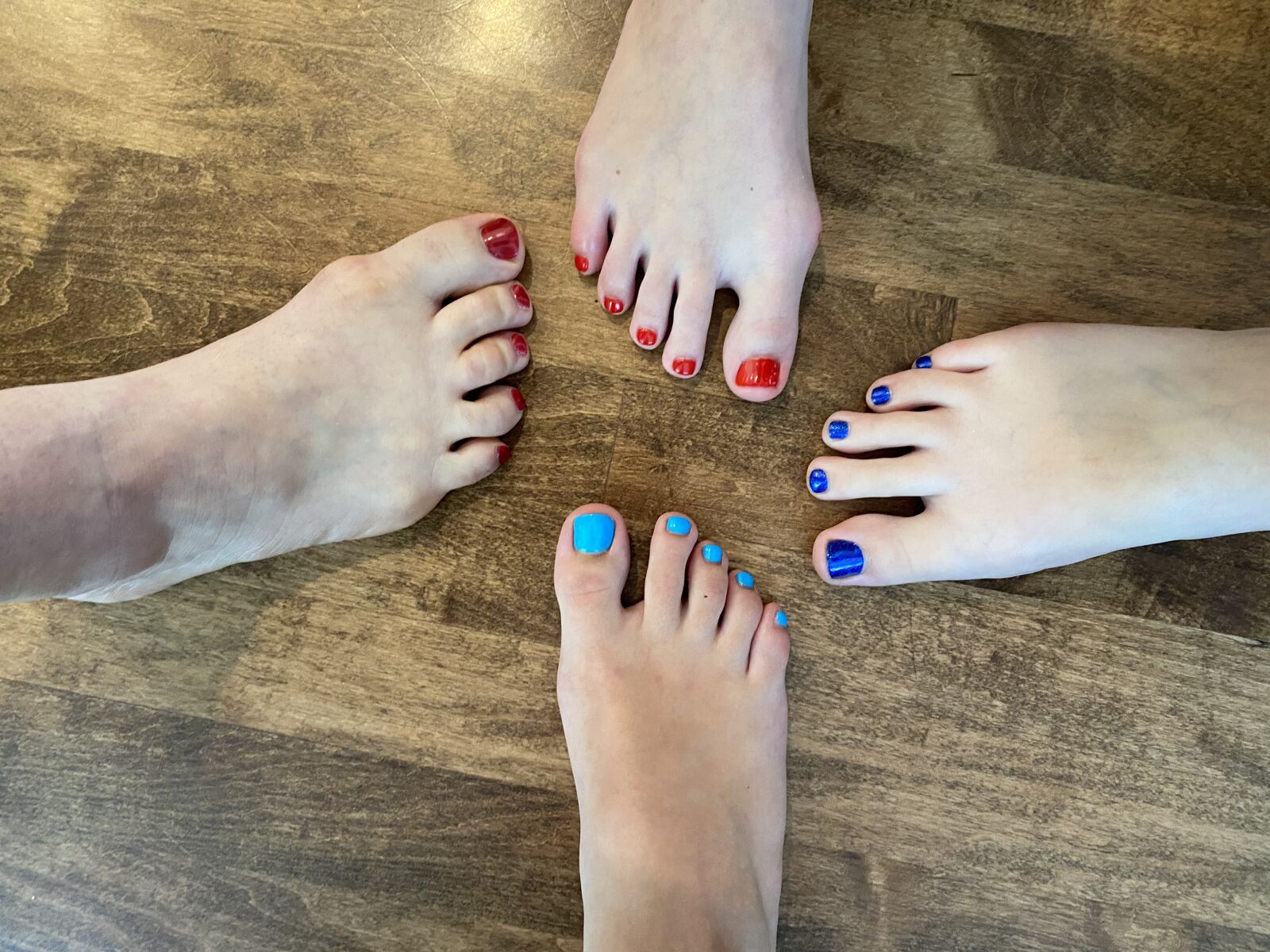 iPhone 11 back dual wide camera 4.25mm f/1.8 sample photo. Toes, nail polish, spa photography