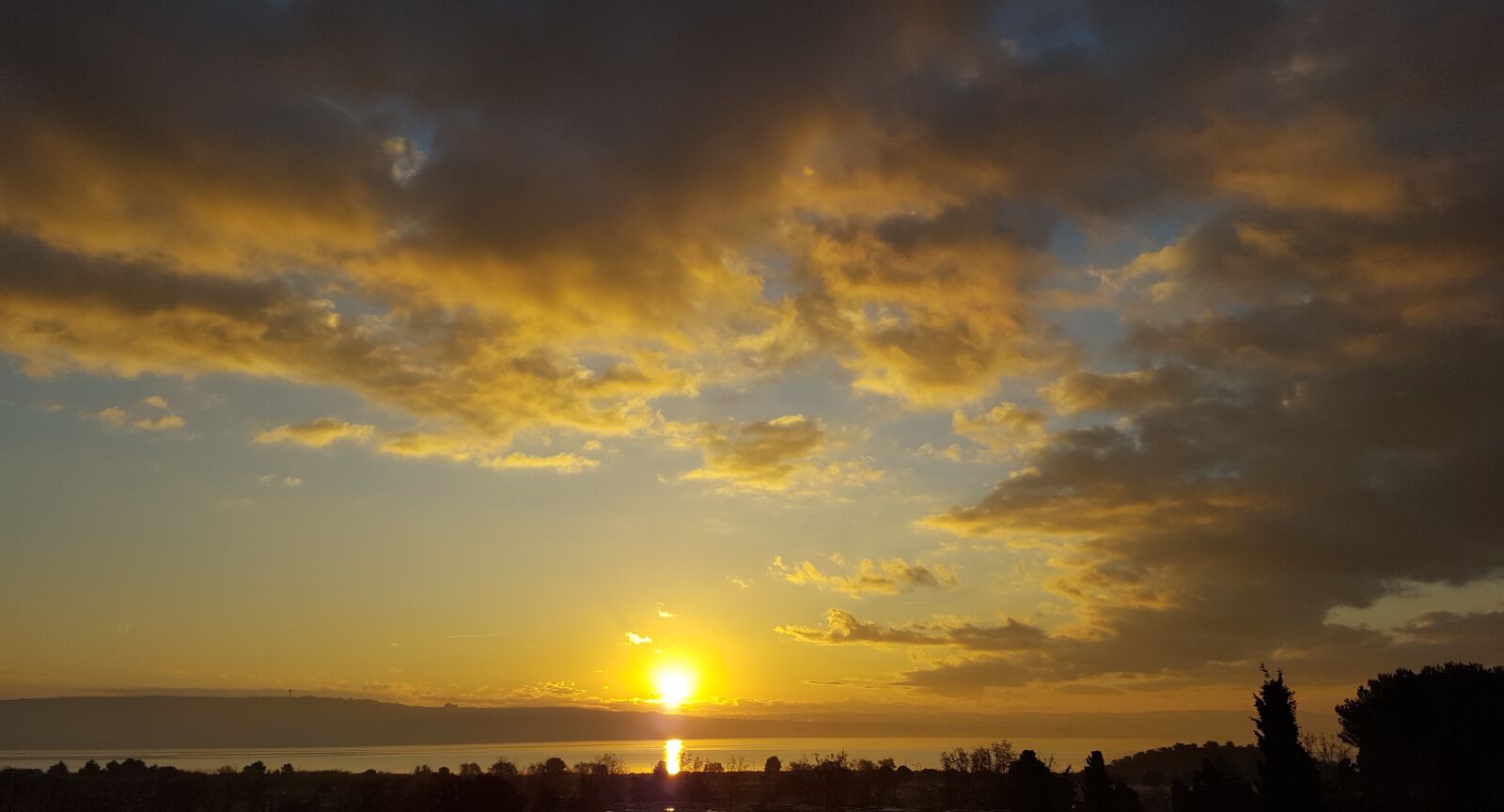 Samsung GALAXY S6 edge sample photo. Sky, cloud, blue photography
