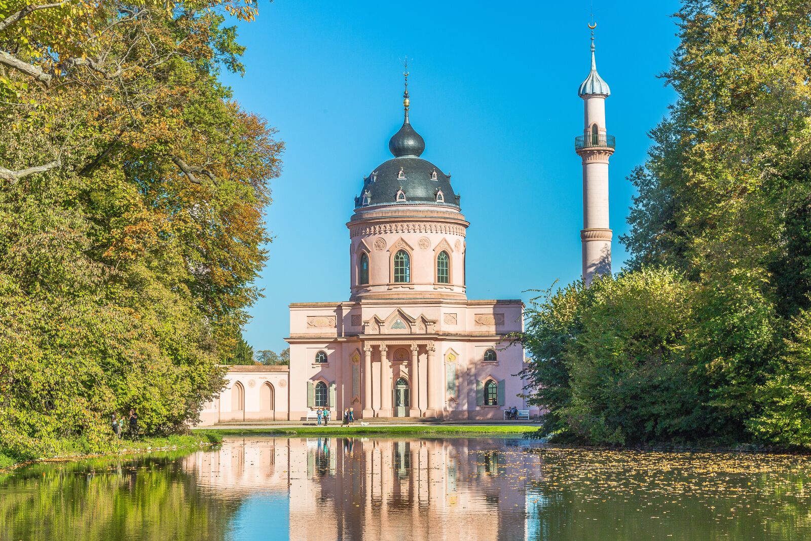 Canon EF 24-105mm F4L IS USM sample photo. Schwetzingen, mosque, red mosque photography