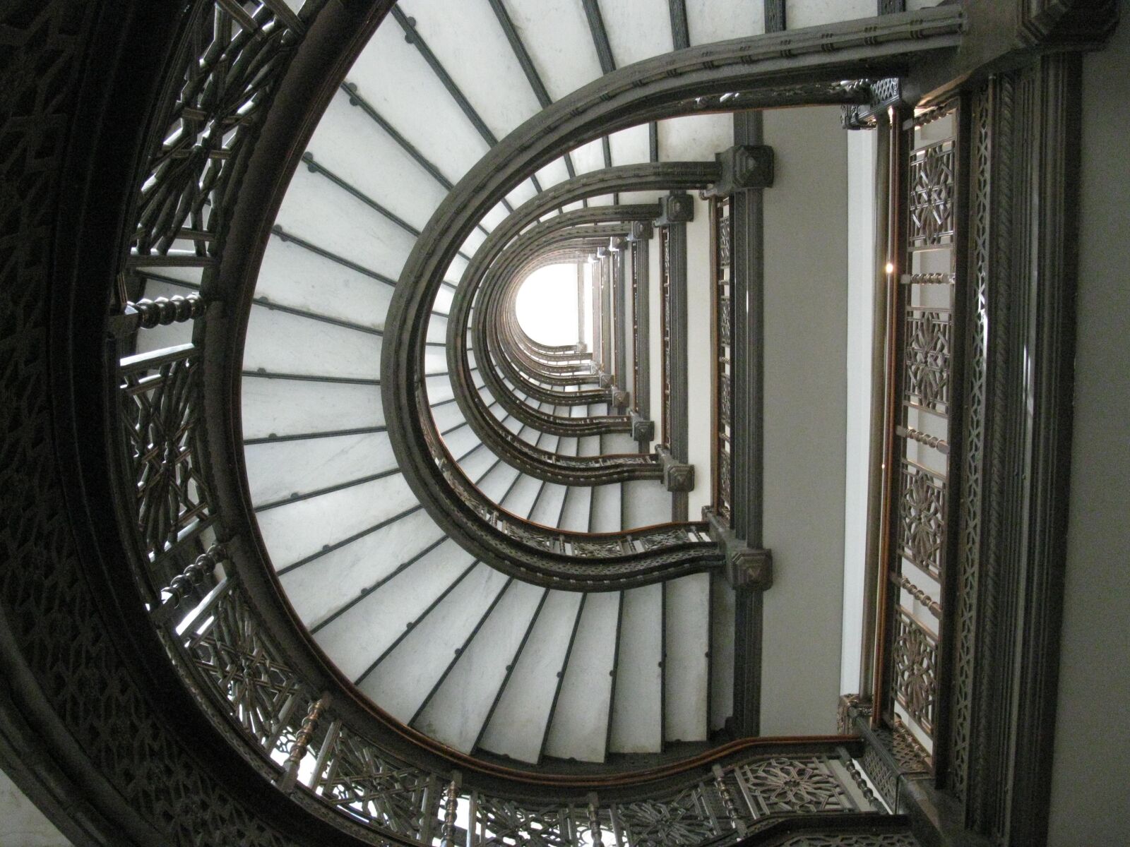 Canon PowerShot A2000 IS sample photo. Staircase, spiral, interior photography