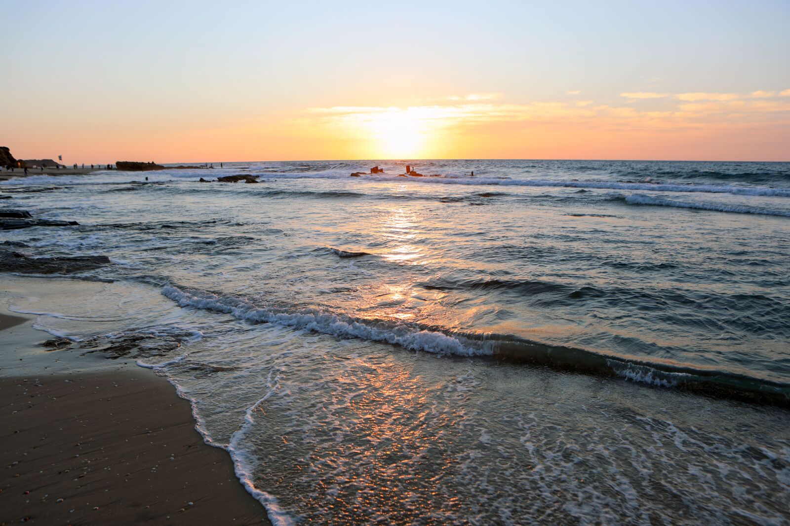 Canon EOS 5D Mark IV sample photo. Sea, beach, summer photography