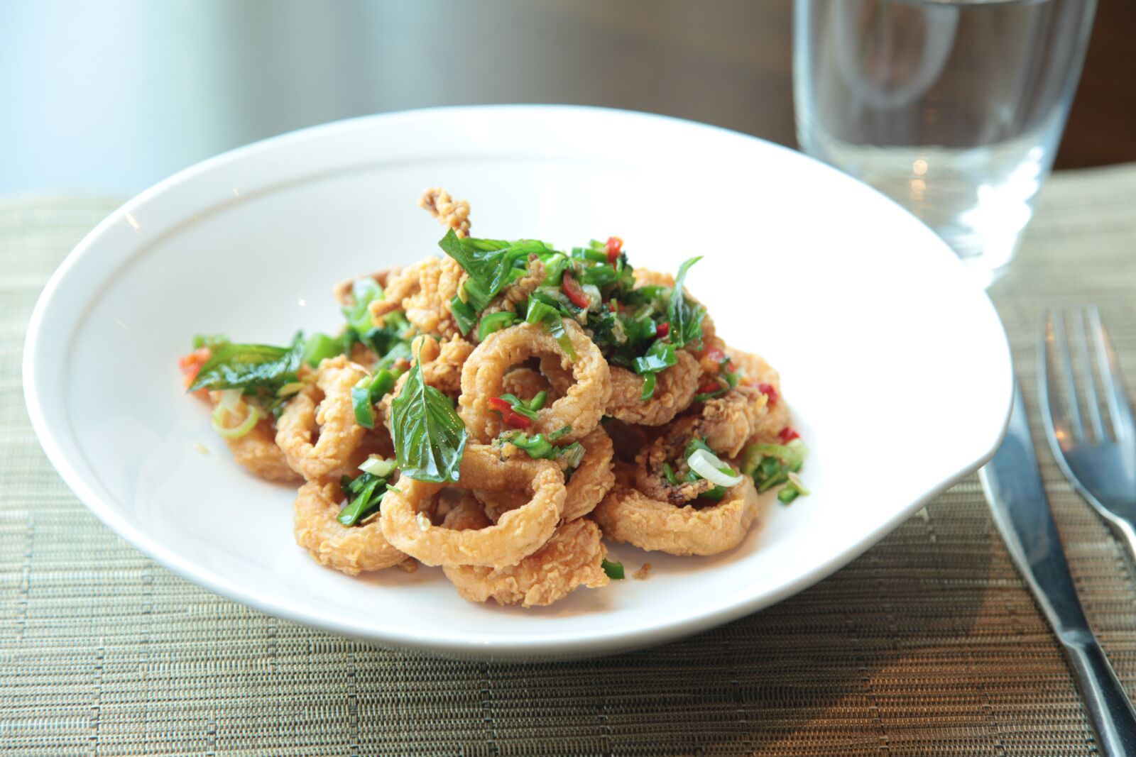Canon EOS 5D Mark II sample photo. Calamari, crispy, fried photography