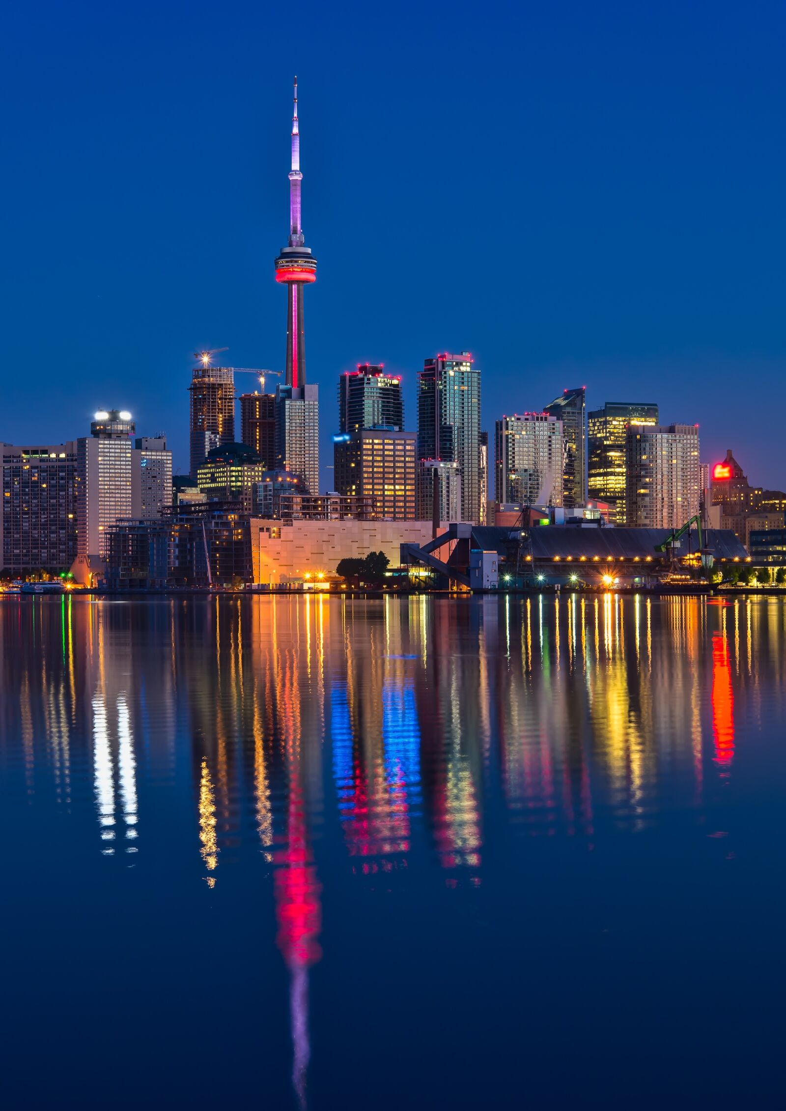 Nikon D600 sample photo. Canada, canadian, center photography