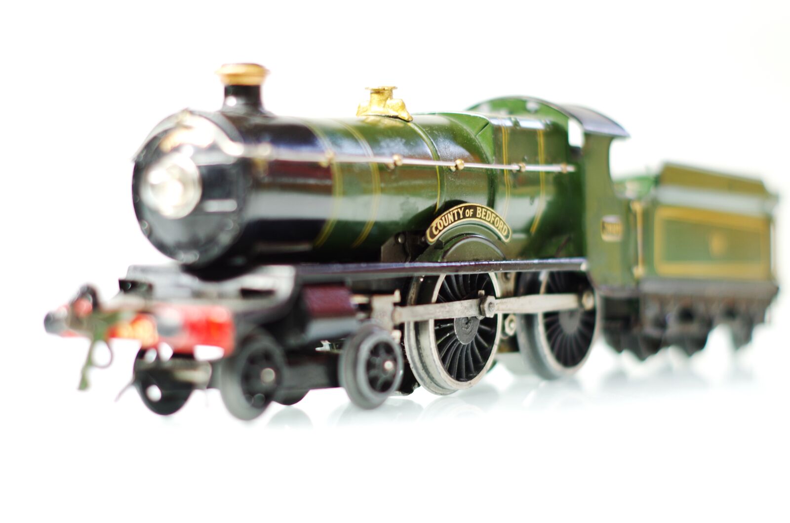 Pentax K-50 sample photo. Toy, train, play photography
