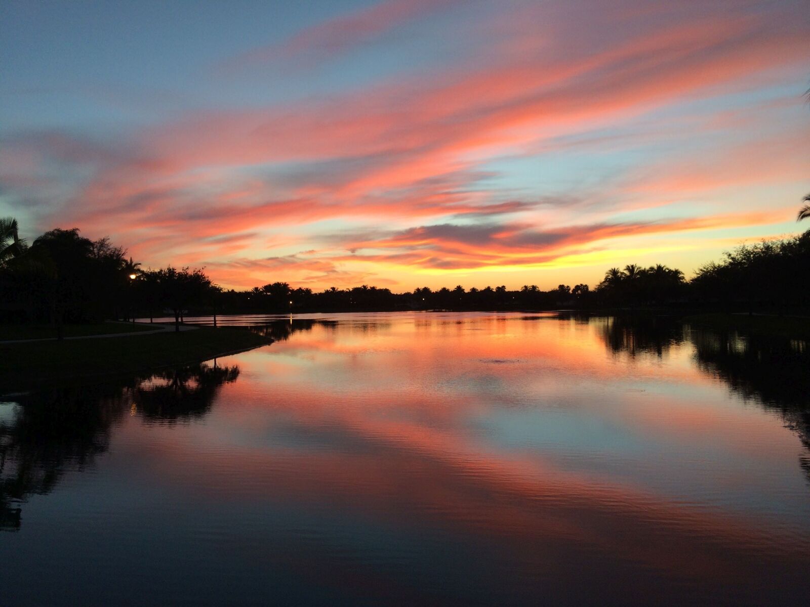 iPhone 5s back camera 4.12mm f/2.2 sample photo. Sunset, florida, naples photography