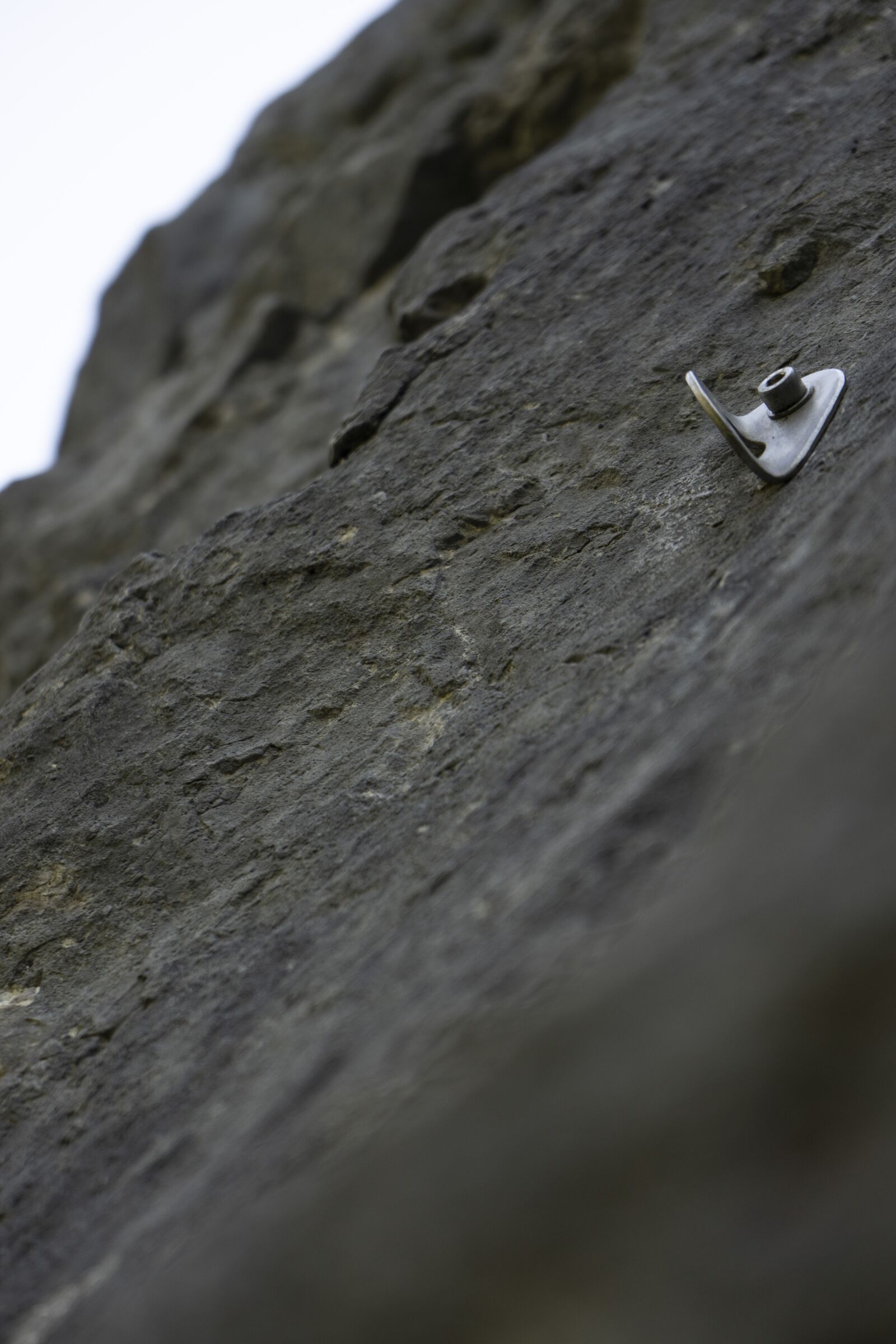 Sony a7 II + Sony FE 28-70mm F3.5-5.6 OSS sample photo. Rock climbing, cliff, sports photography