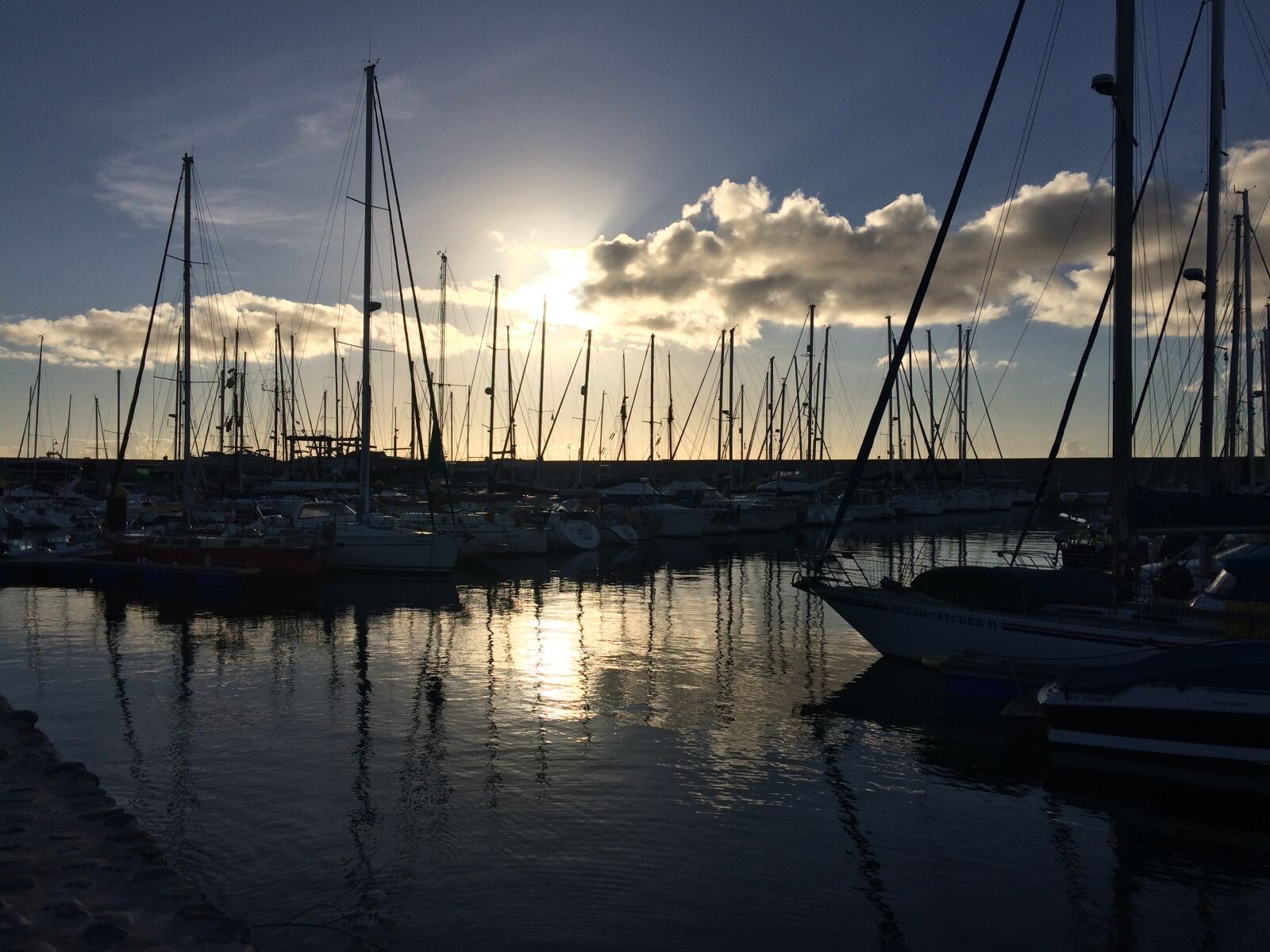 iPhone 5s back camera 4.15mm f/2.2 sample photo. Marina, boats, masts photography