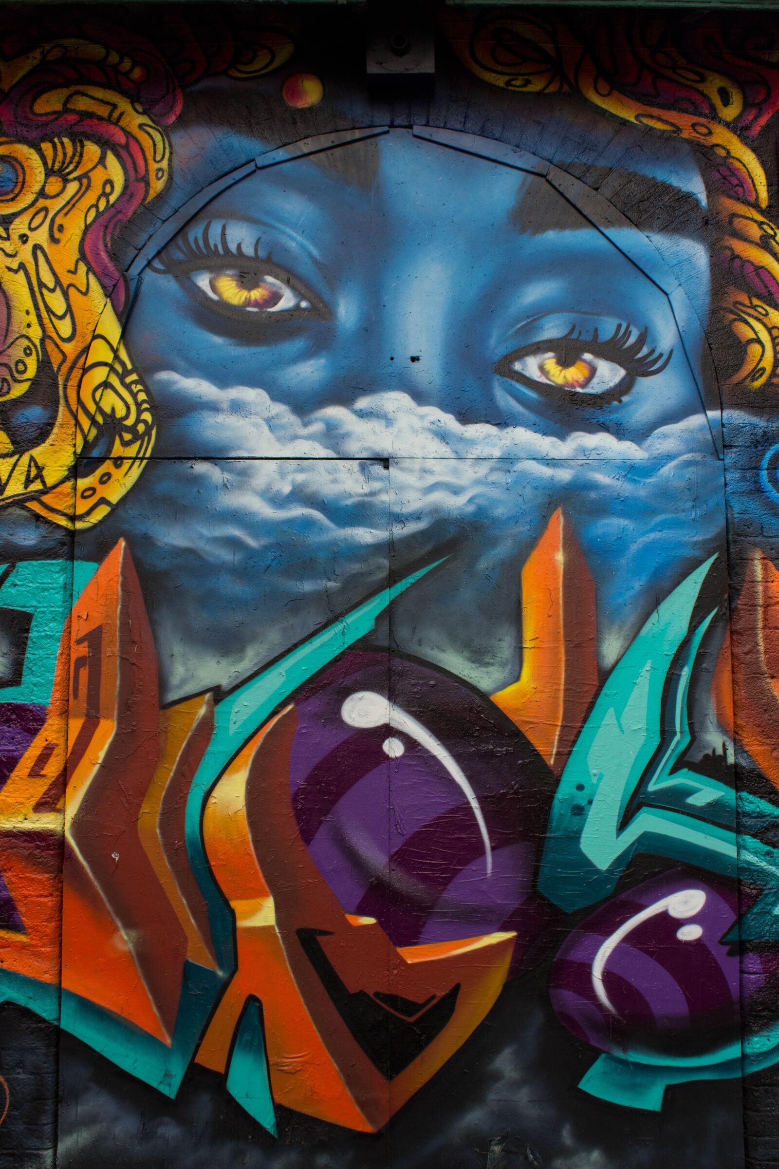 Canon EOS 600D (Rebel EOS T3i / EOS Kiss X5) sample photo. Street art, brick lane photography