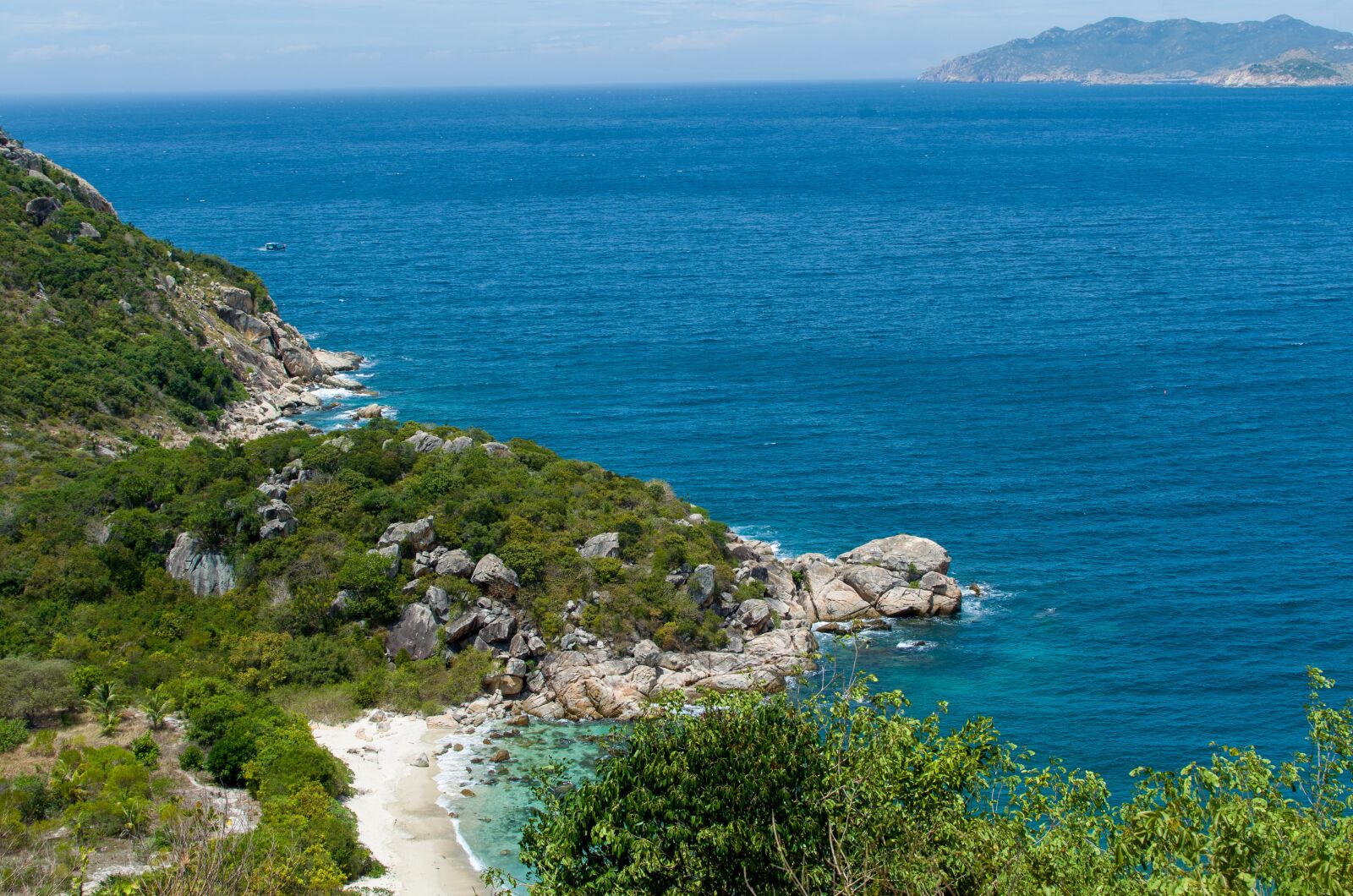 Nikon D5100 sample photo. The sea, coast, setting photography