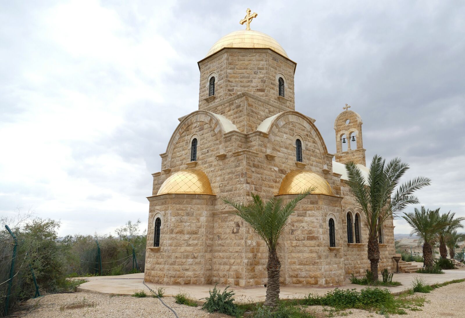 Panasonic Lumix DMC-FZ1000 sample photo. Jordan, tourism, baptism photography