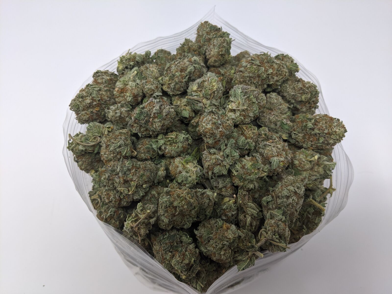 Google Pixel 3 XL sample photo. Black, diamond, cannabis photography