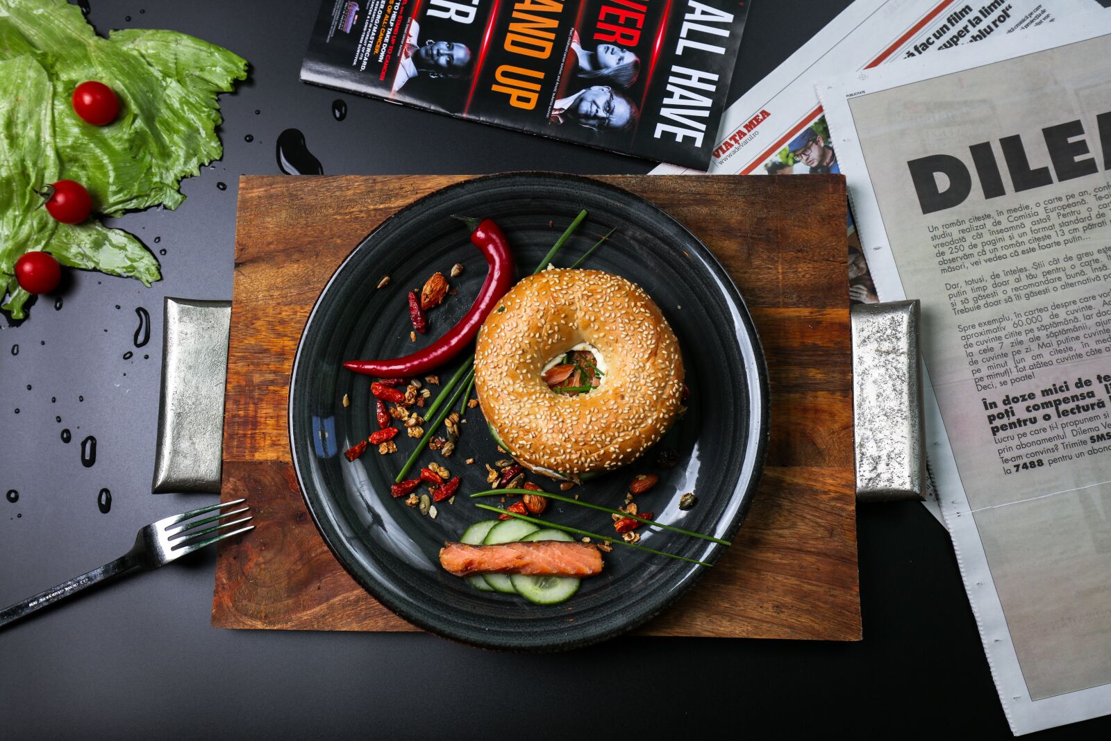 Canon EOS 5DS + Canon EF 16-35mm F4L IS USM sample photo. Bagel sandwich, bagels, breads photography