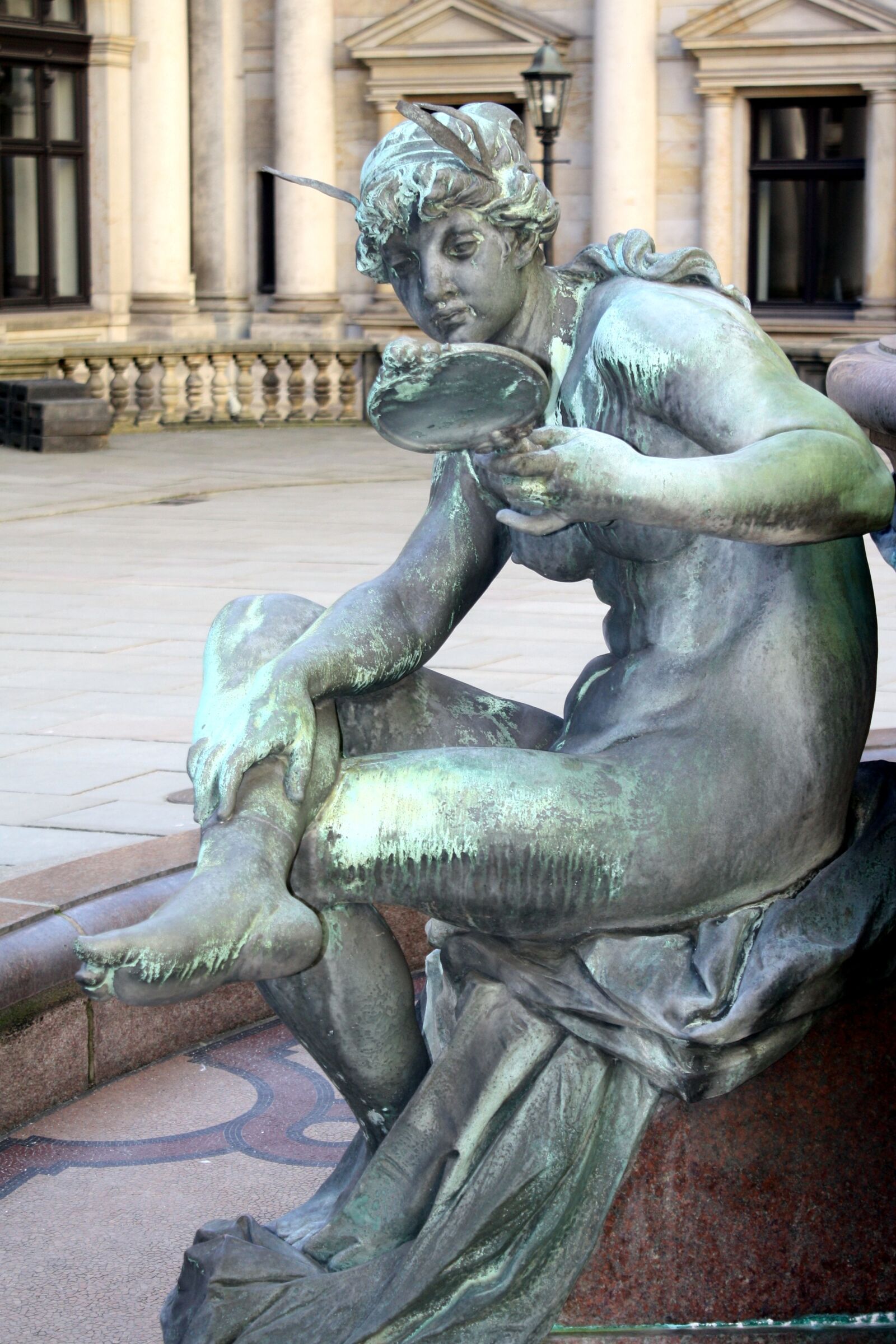 Canon EOS 1000D (EOS Digital Rebel XS / EOS Kiss F) sample photo. Sculpture, statue, art photography