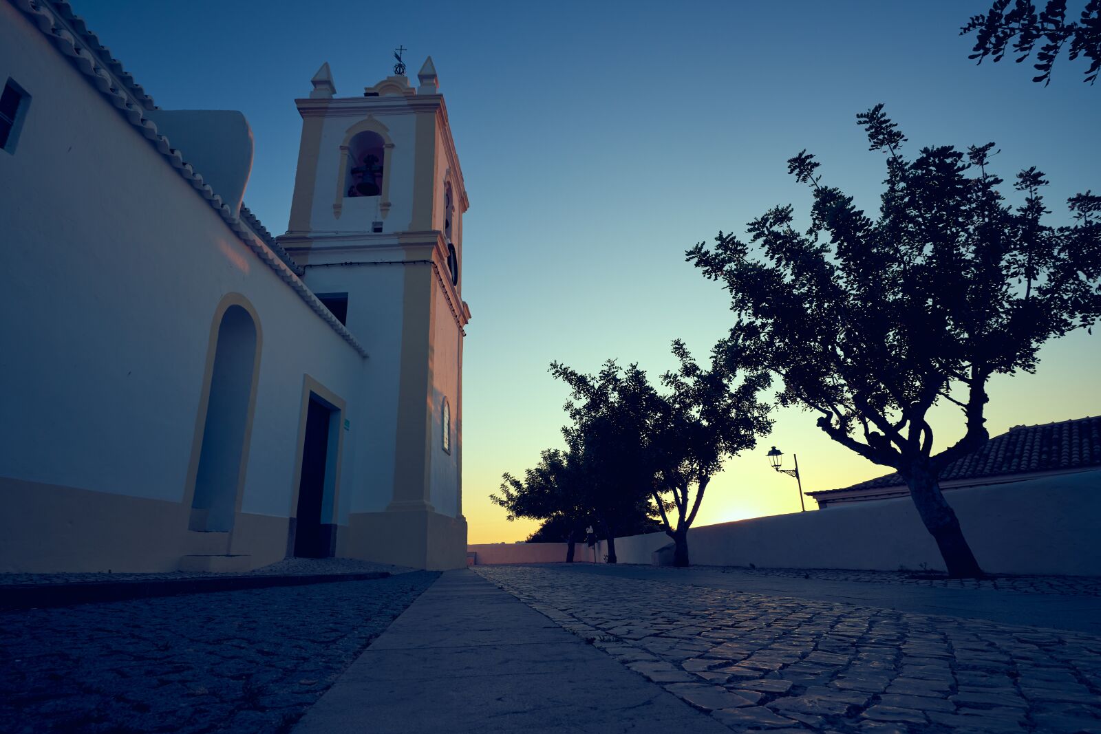 Sony a7 II sample photo. Church, sunset, portugal photography