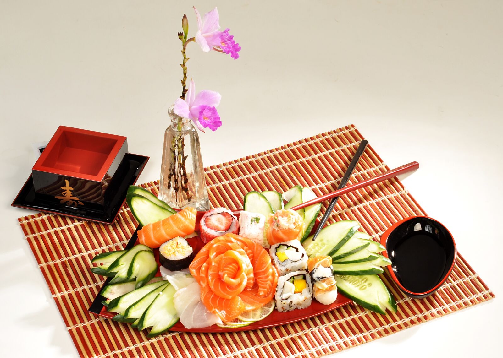 Nikon D90 sample photo. Food, sushi, japanese photography