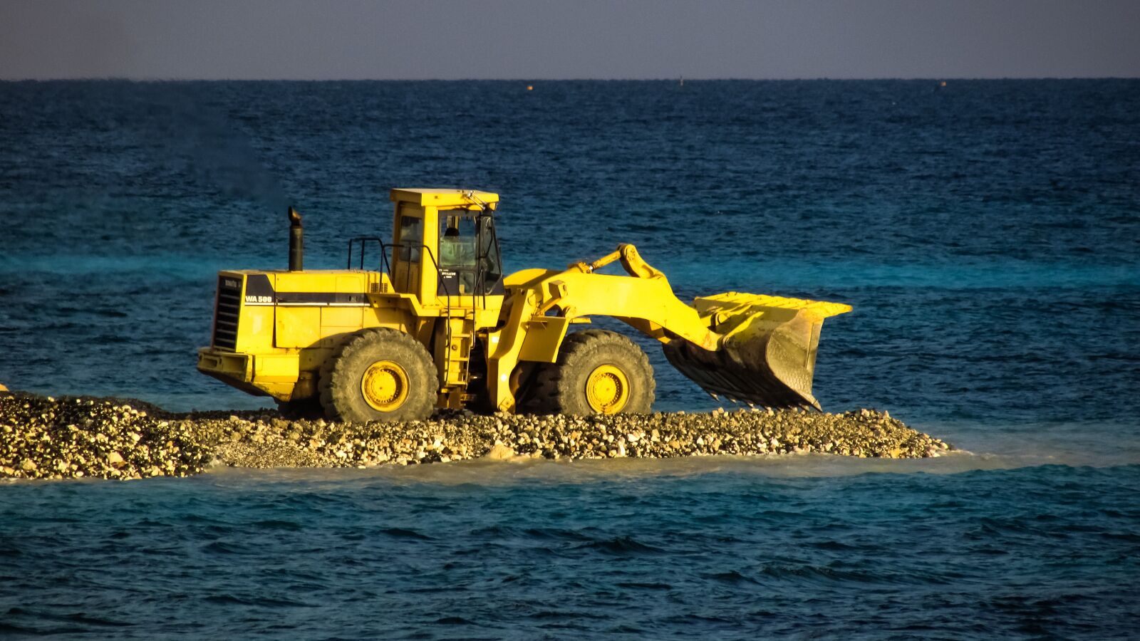 Canon PowerShot SX400 IS sample photo. Bulldozer, heavy machine, working photography