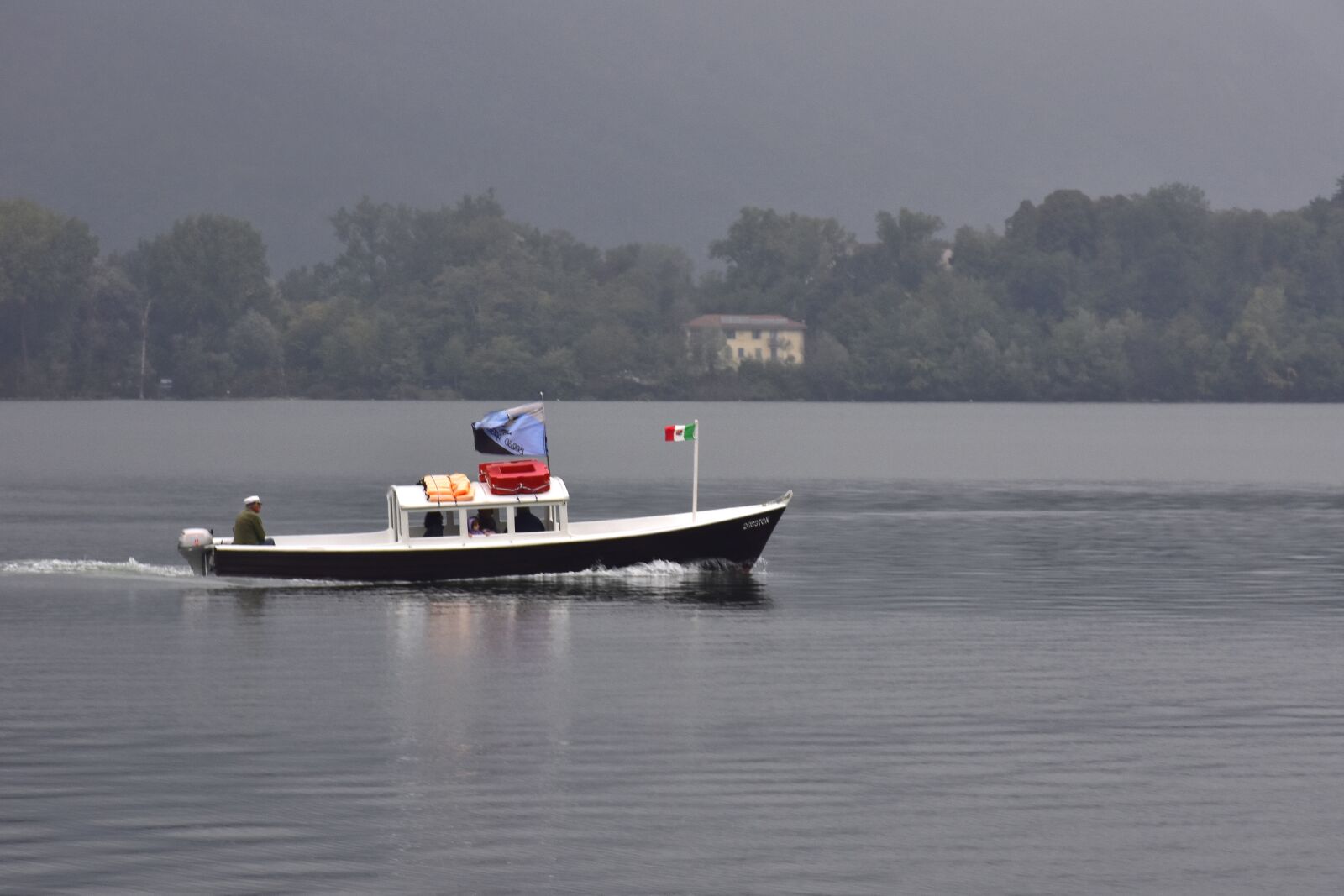 Nikon D7200 sample photo. Boat, lake, water photography