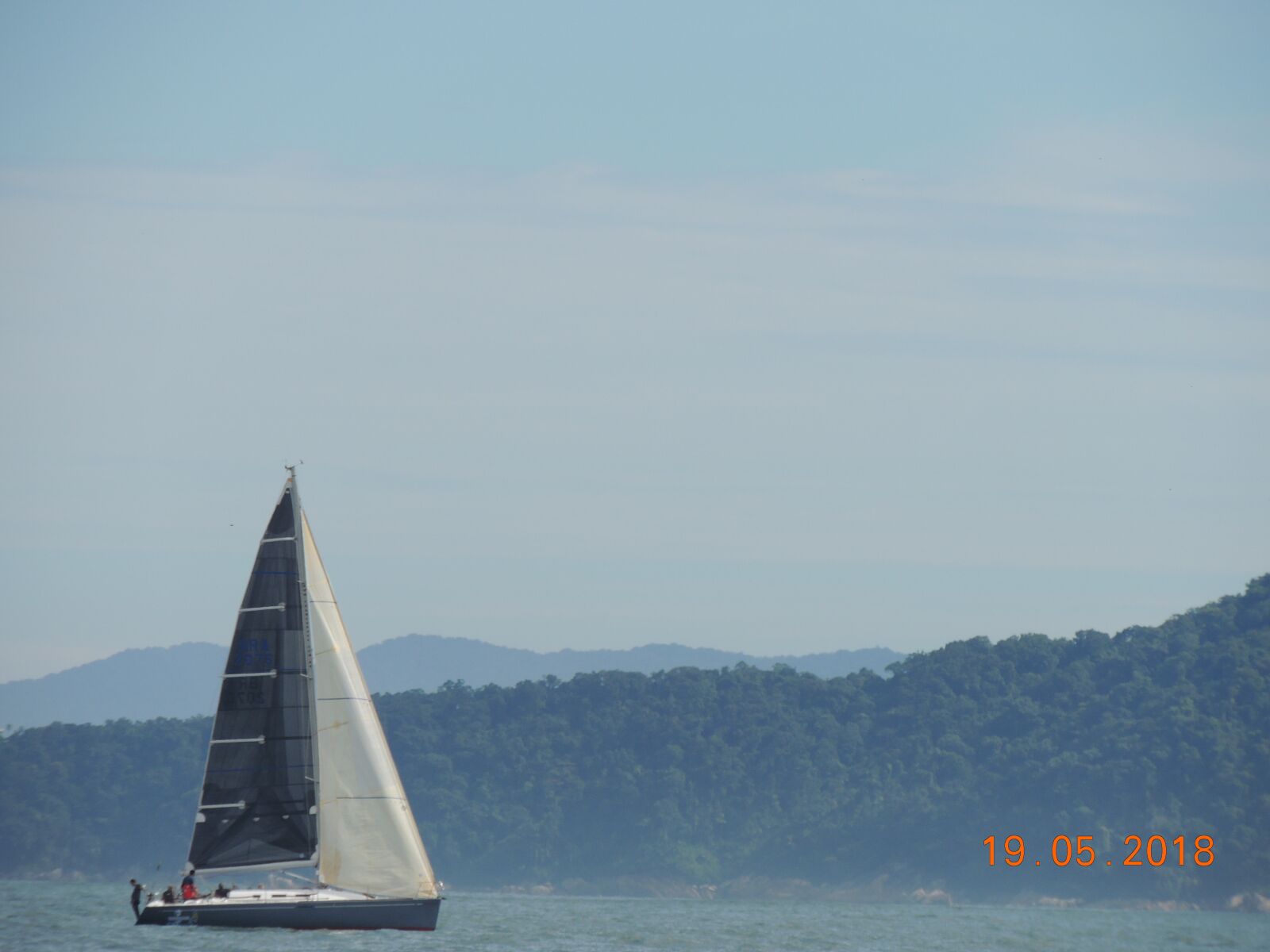 Nikon Coolpix P510 sample photo. Boat, ocean, adventure photography