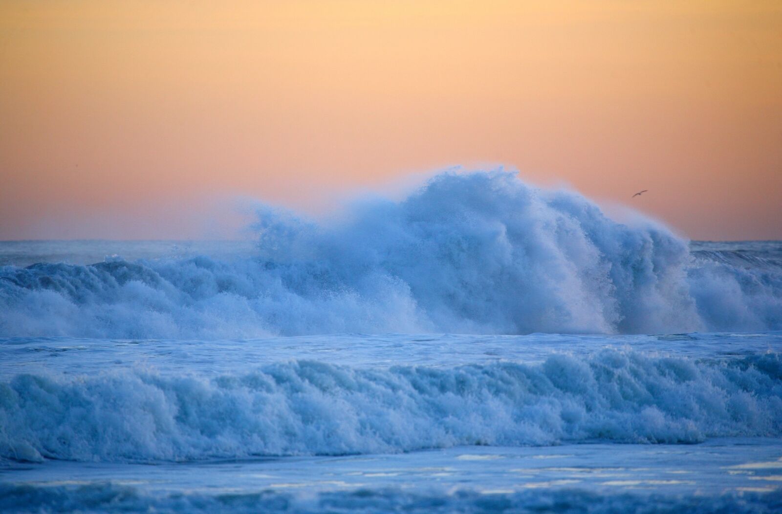 Canon EOS 5D sample photo. The pacific ocean, wave photography