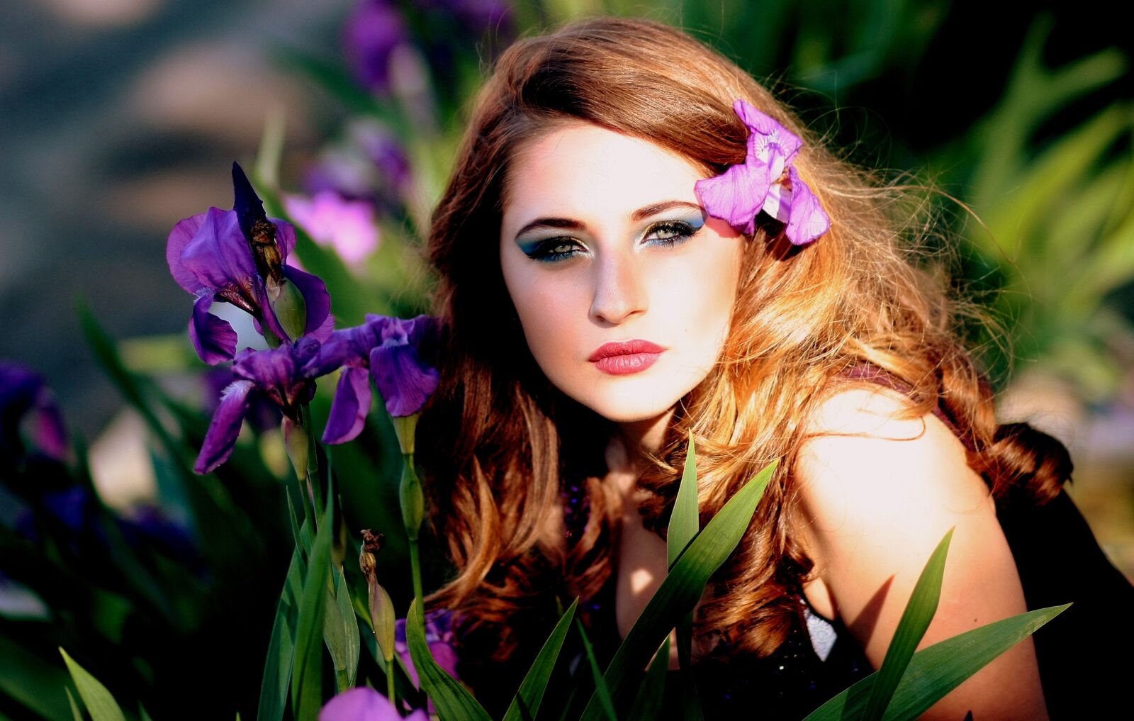 Canon EOS 450D (EOS Rebel XSi / EOS Kiss X2) sample photo. Girl, blonde, blue eyes photography