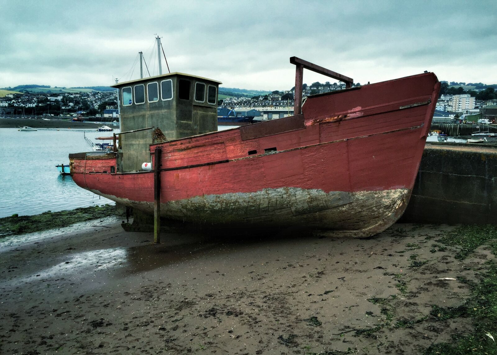 Apple iPhone 6 sample photo. Boat, fishing, fishing boat photography
